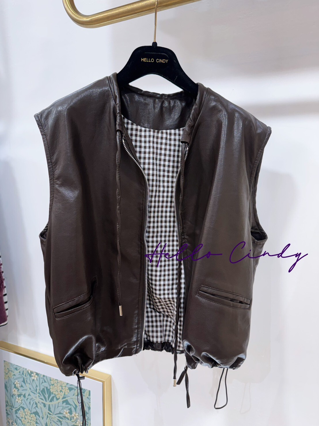巧克力色皮革內格紋背心