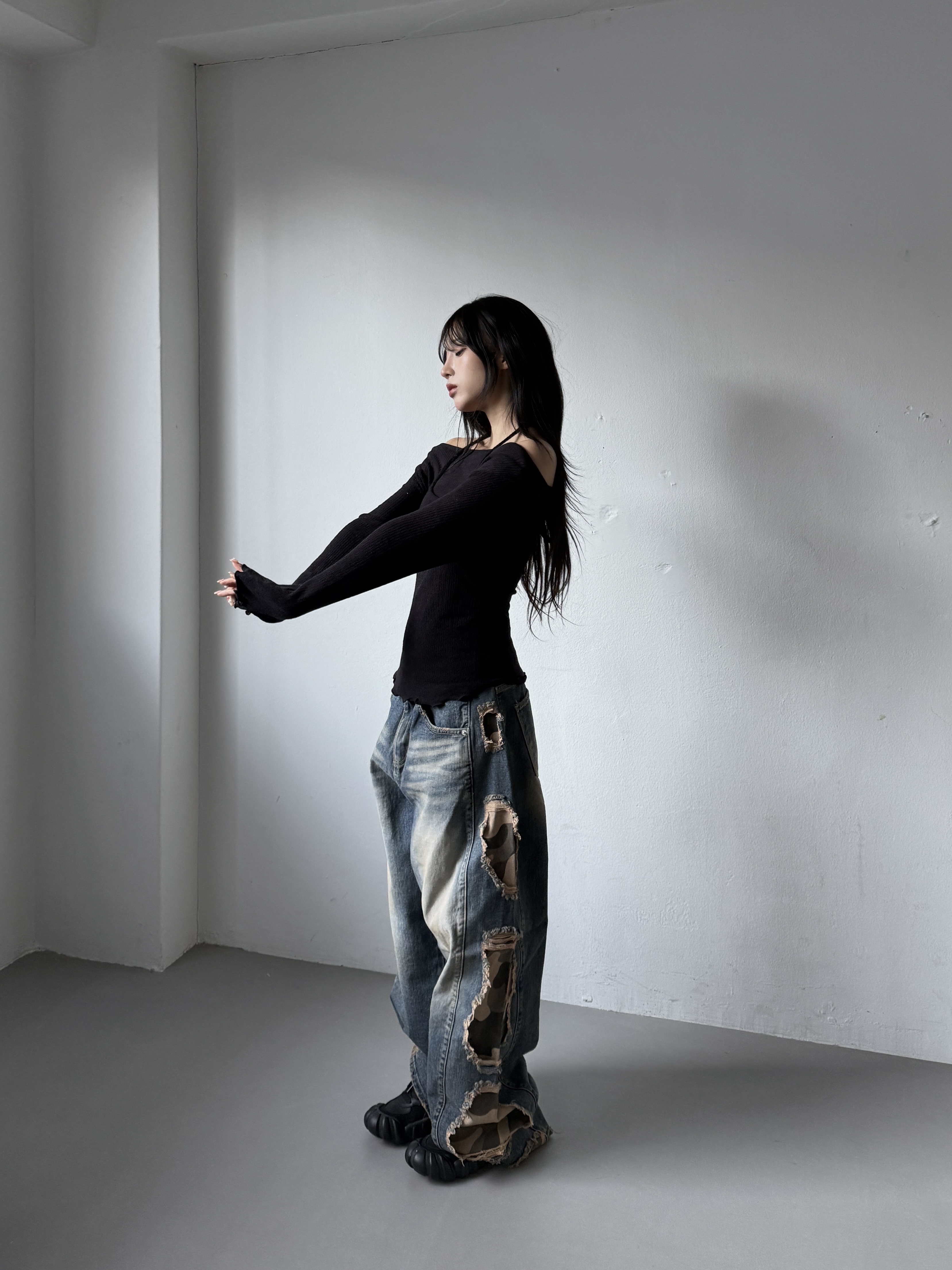 深藏不露 破壞 迷彩 拼接 寬鬆 水洗 牛仔褲（部分現貨）