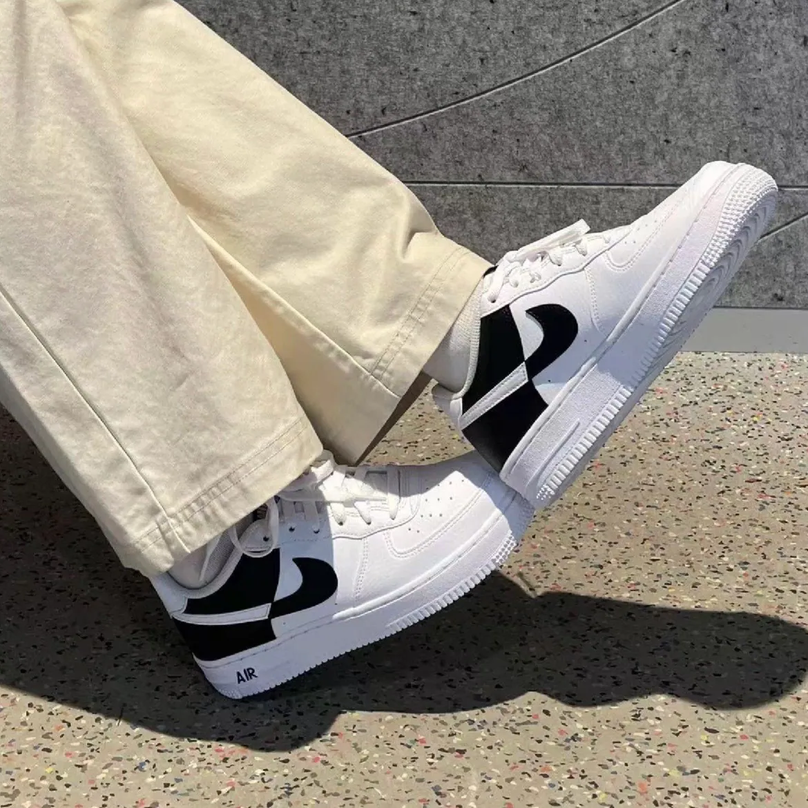 (預訂) Nike Air Force 1 Low Next Nature - White Black (GS)