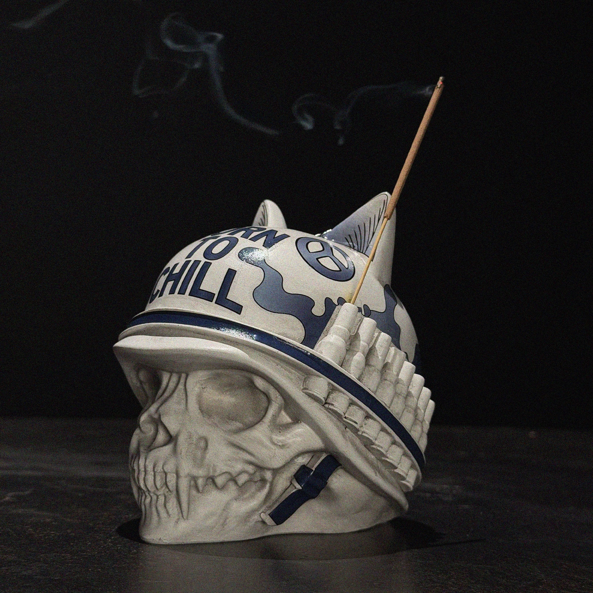 RIPNDIP BORN TO CHILL 中指貓陶瓷線香座