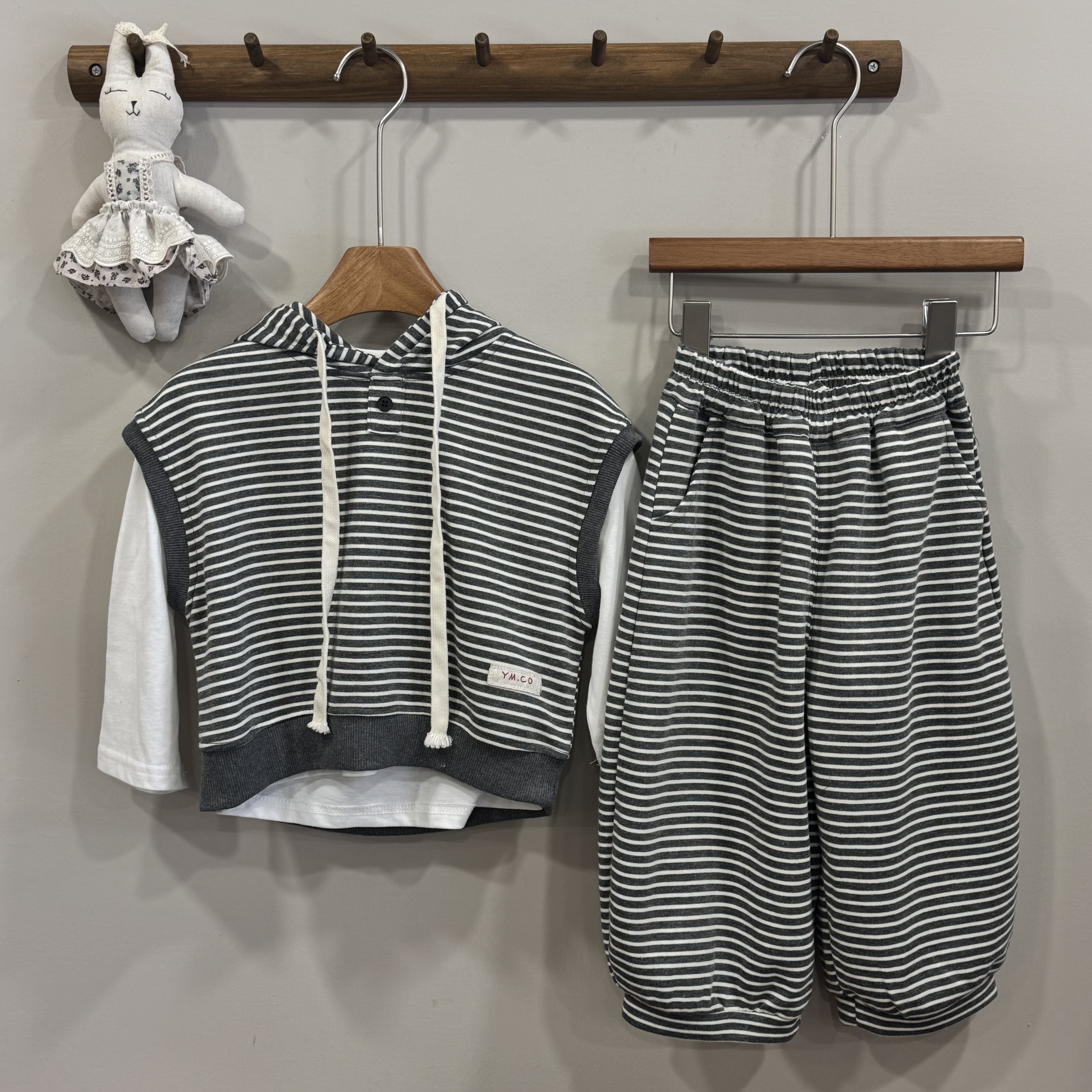 A04198條紋三件套組