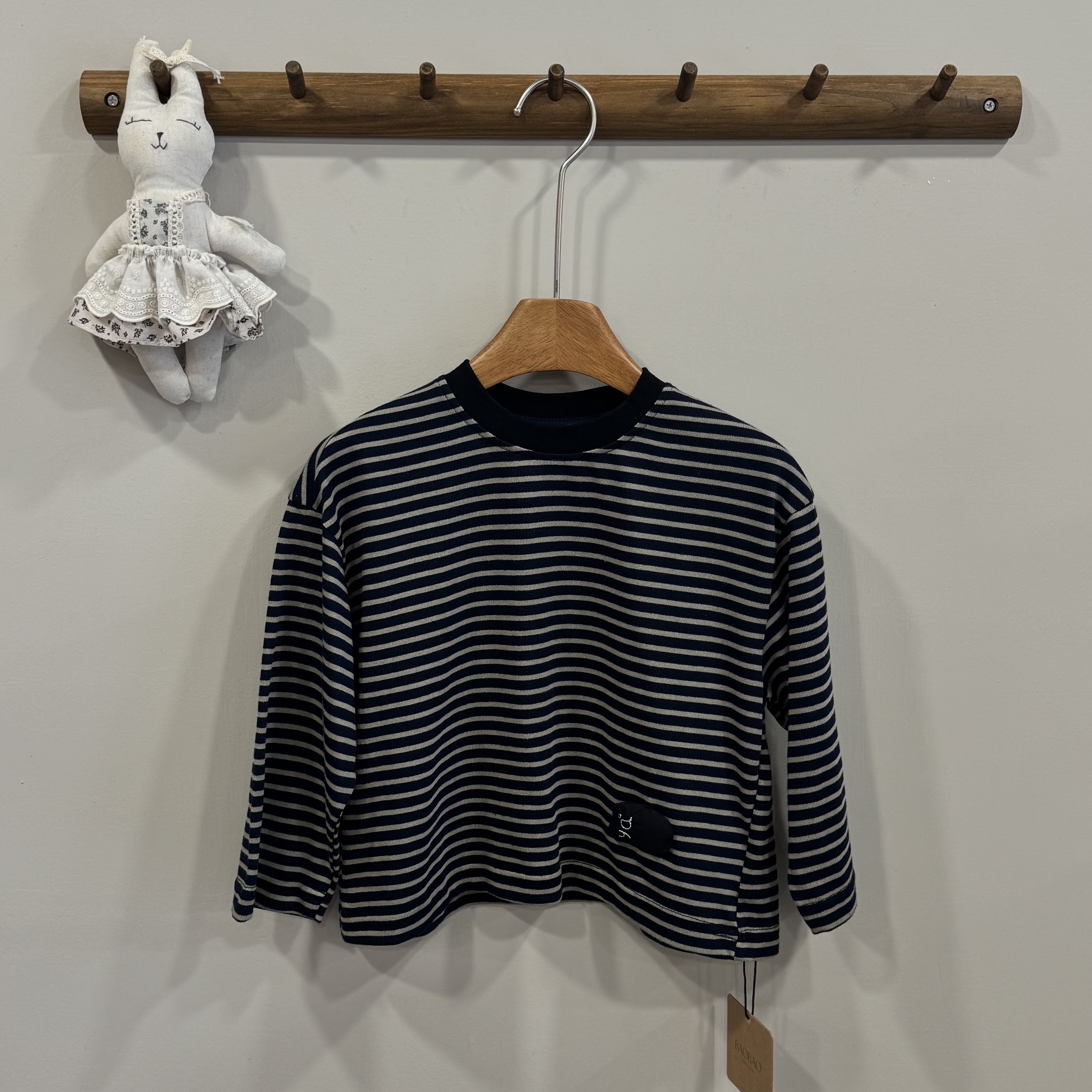 A04204布標條紋上衣