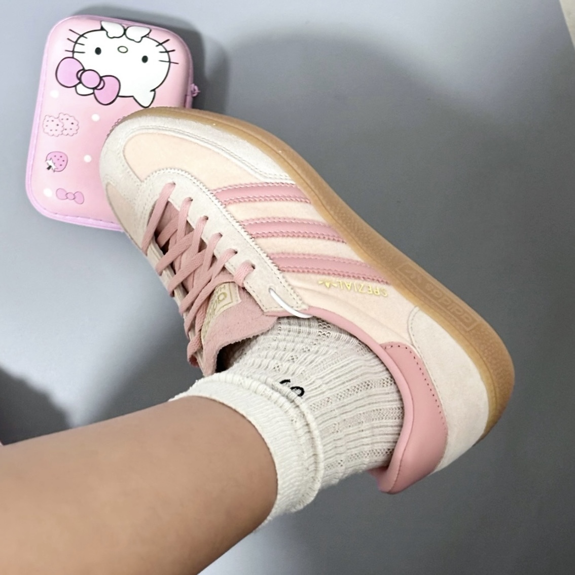 ADIDAS ORIGINALS SPEZIAL HANDBALL W 櫻花粉 植絨 休閒鞋女鞋  JR3645