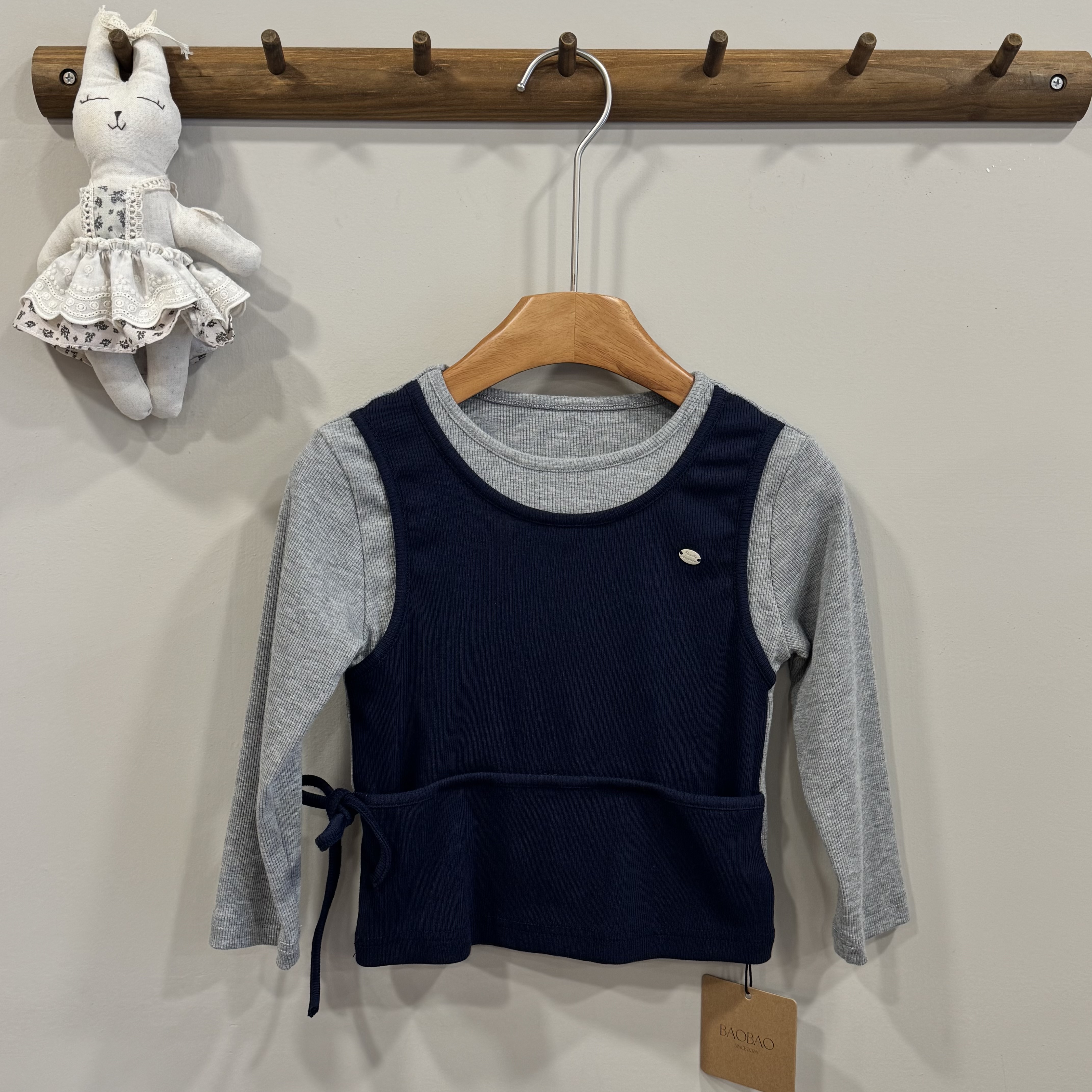 A04170假兩件式側綁帶上衣