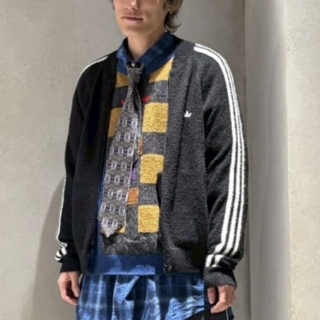 ADIDAS ORIGINALS 黑白 針織運動上衣 立領 休閒 KD9395