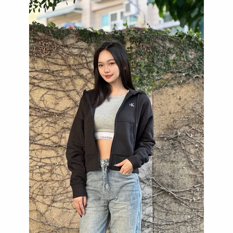 Calvin Klein CK 女款 電繡小字母 連帽外套 棉外套