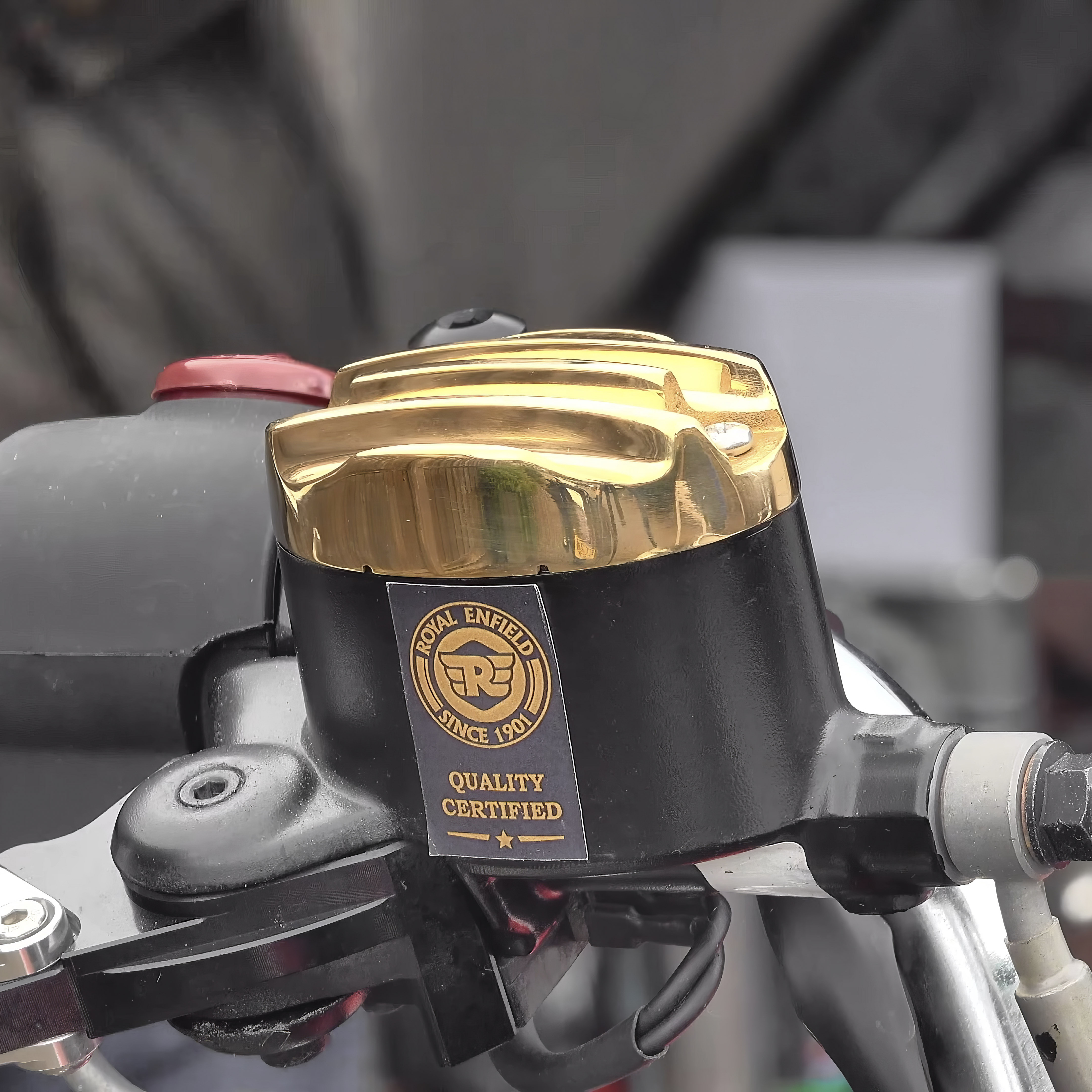 Motone 皇家專用 鑄造 油杯蓋 鰭片 - 黃銅