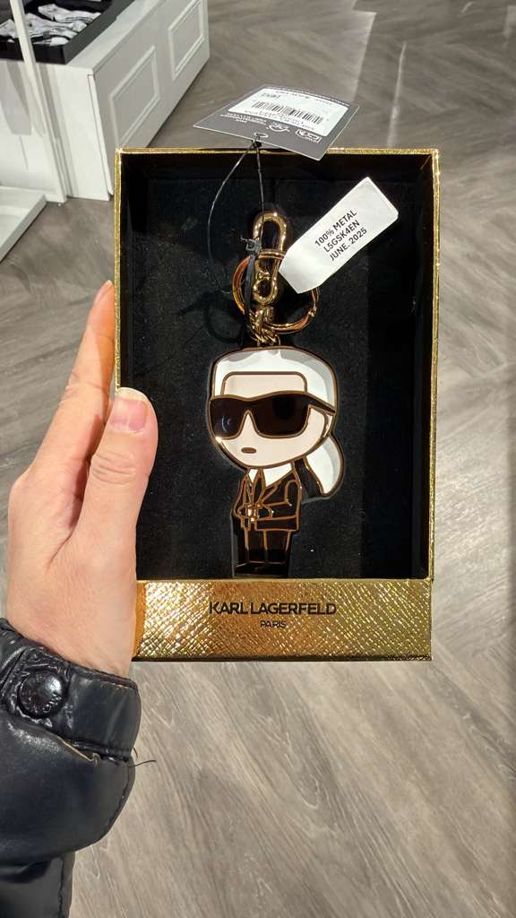 VM054 Karl lagerfeld 金屬老佛爺飾物扣