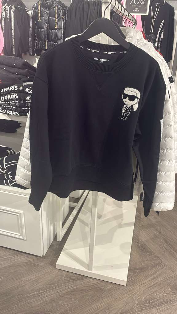 VM061 Karl lagerfeld 黑色小老佛爺圓領長袖套頭衛衣