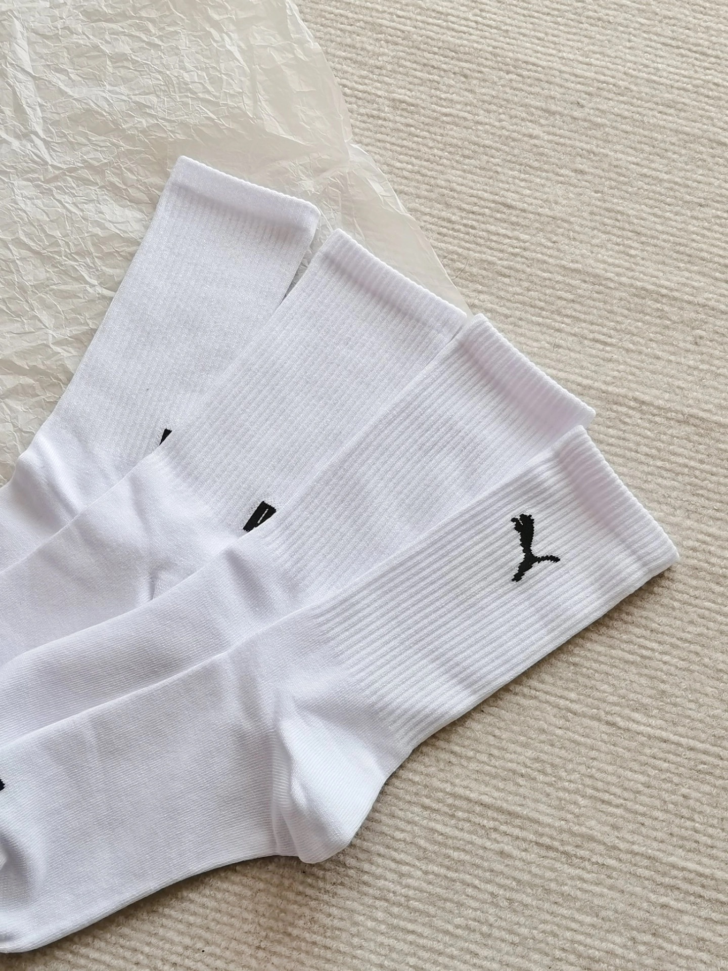 代購-PUMA 簡約Logo 透氣 高筒襪 男女同款 3雙裝