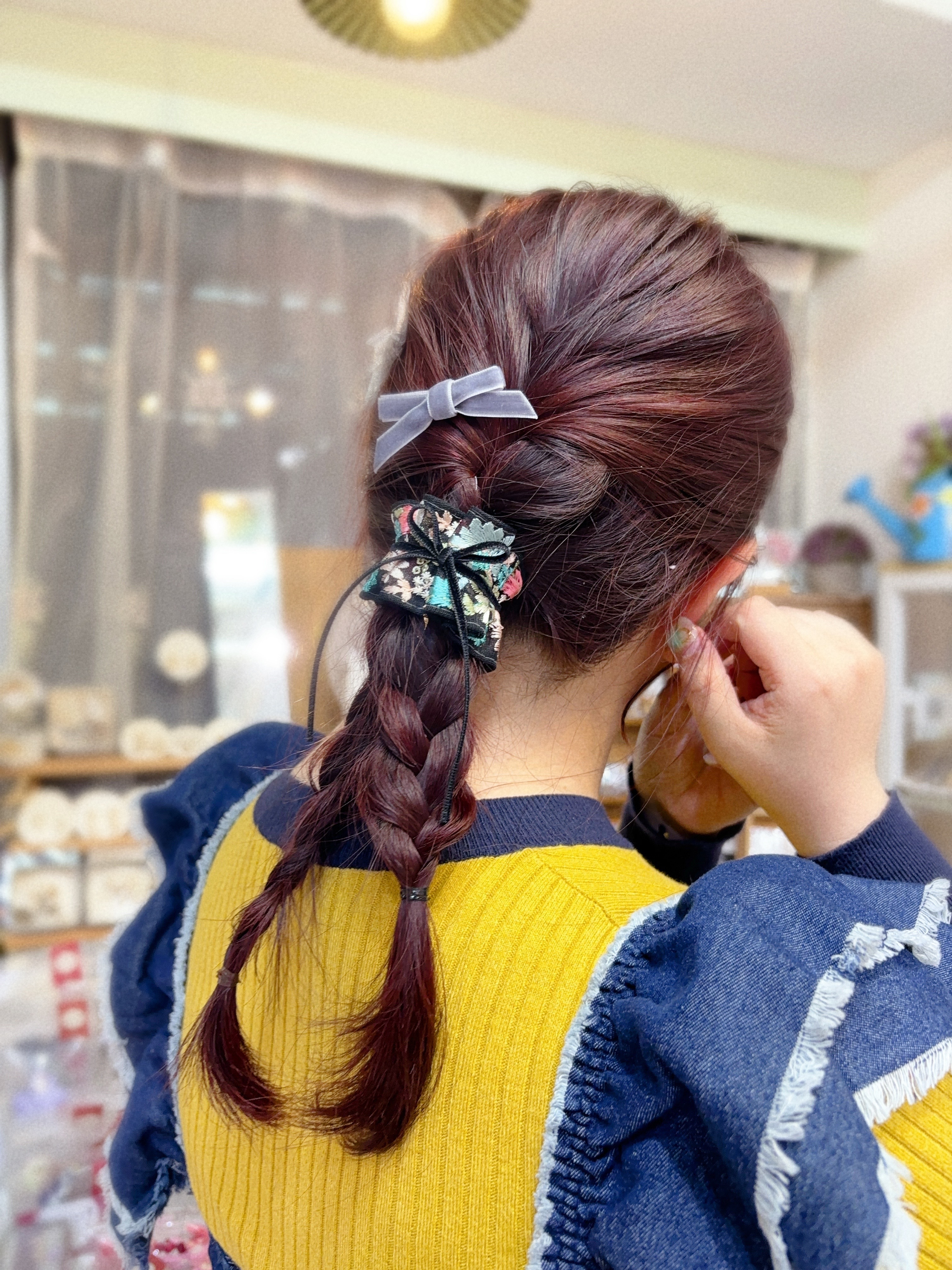 刺繡蝴蝶結髮插