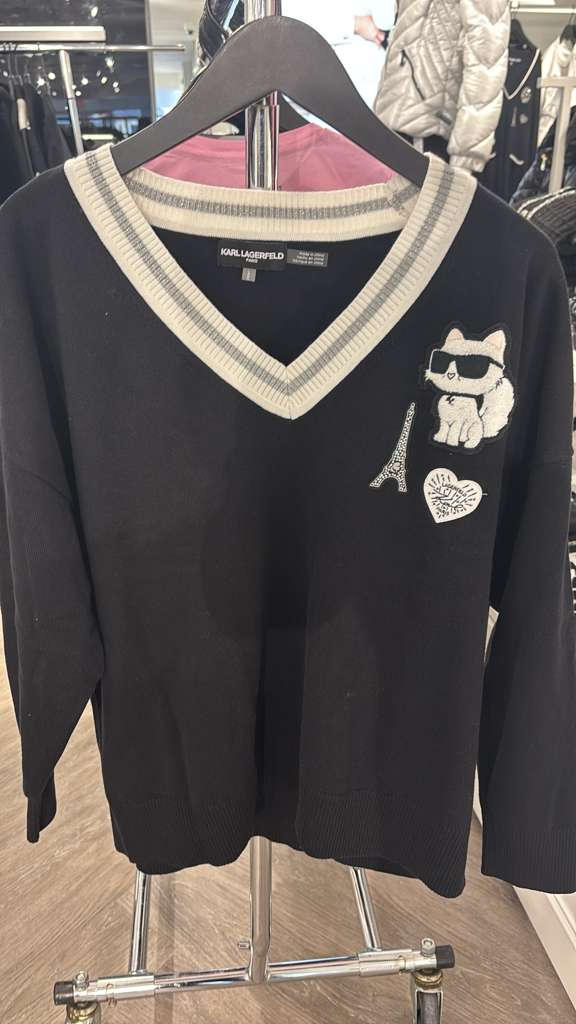 VM086 Karl lagerfeld 黑色老佛貓長袖V領上衣