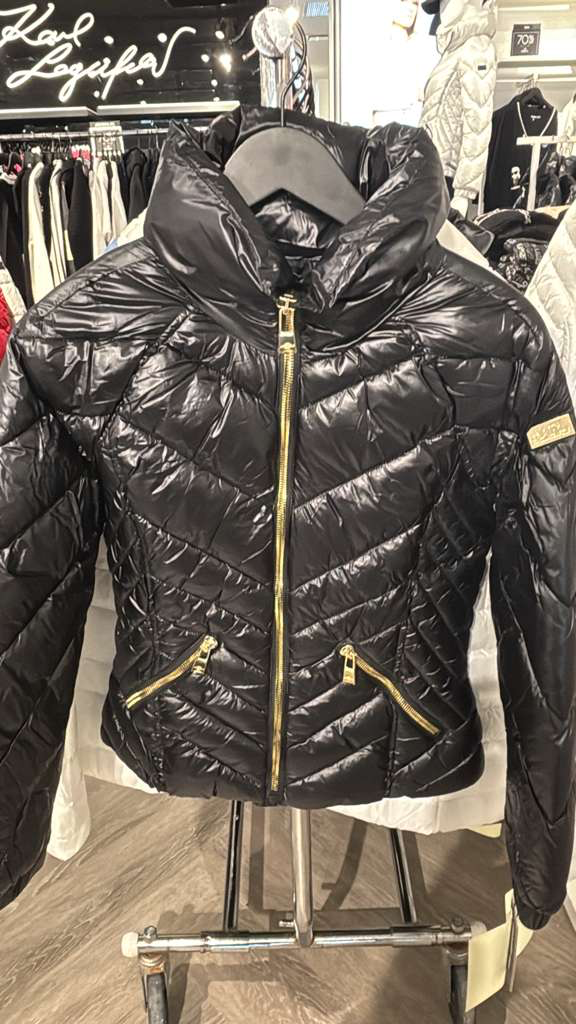 VM106 Karl lagerfeld 黑色亮面長袖小高領修腰外套