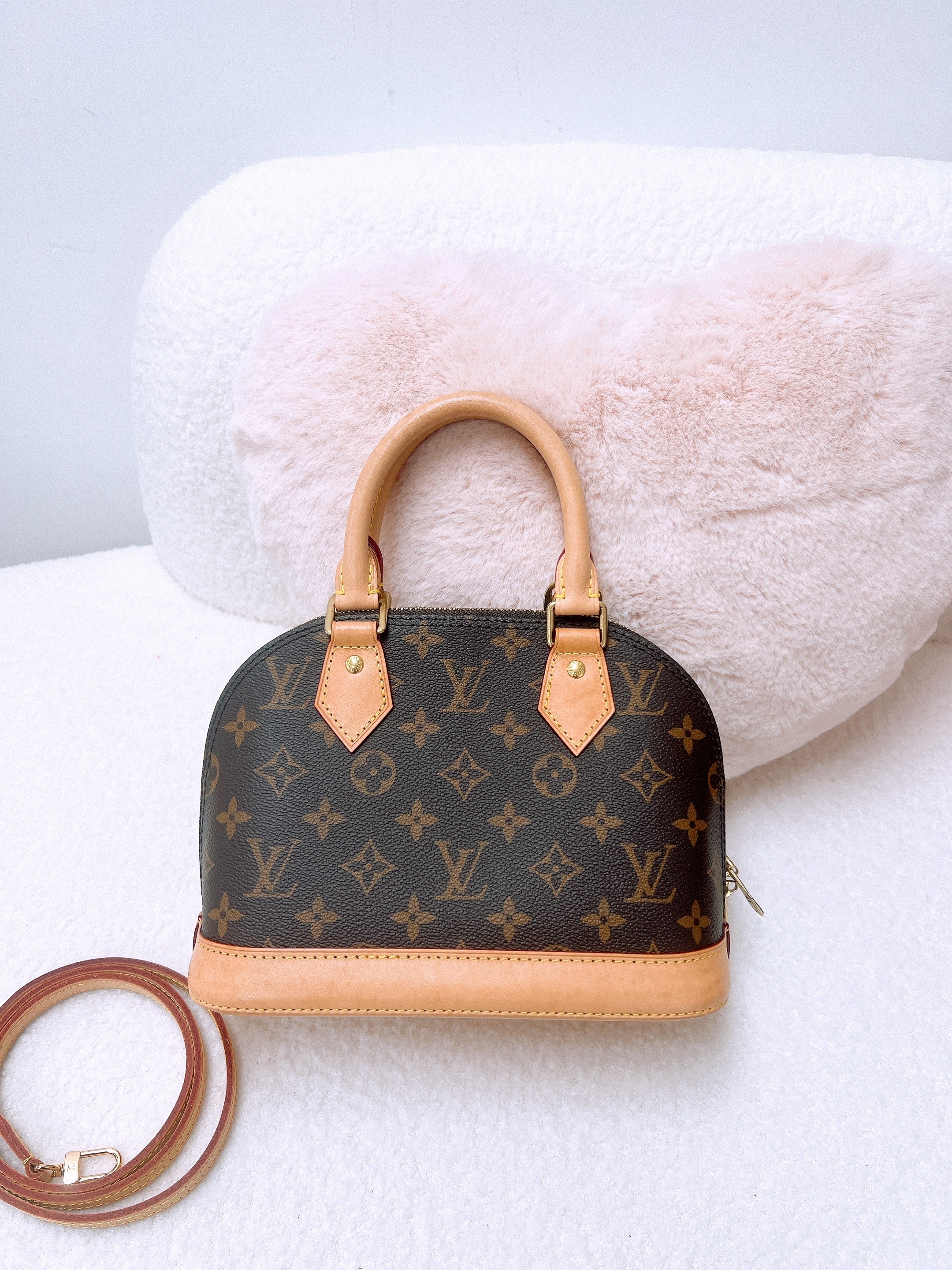 Lv alma bb (brown monogram) microchip