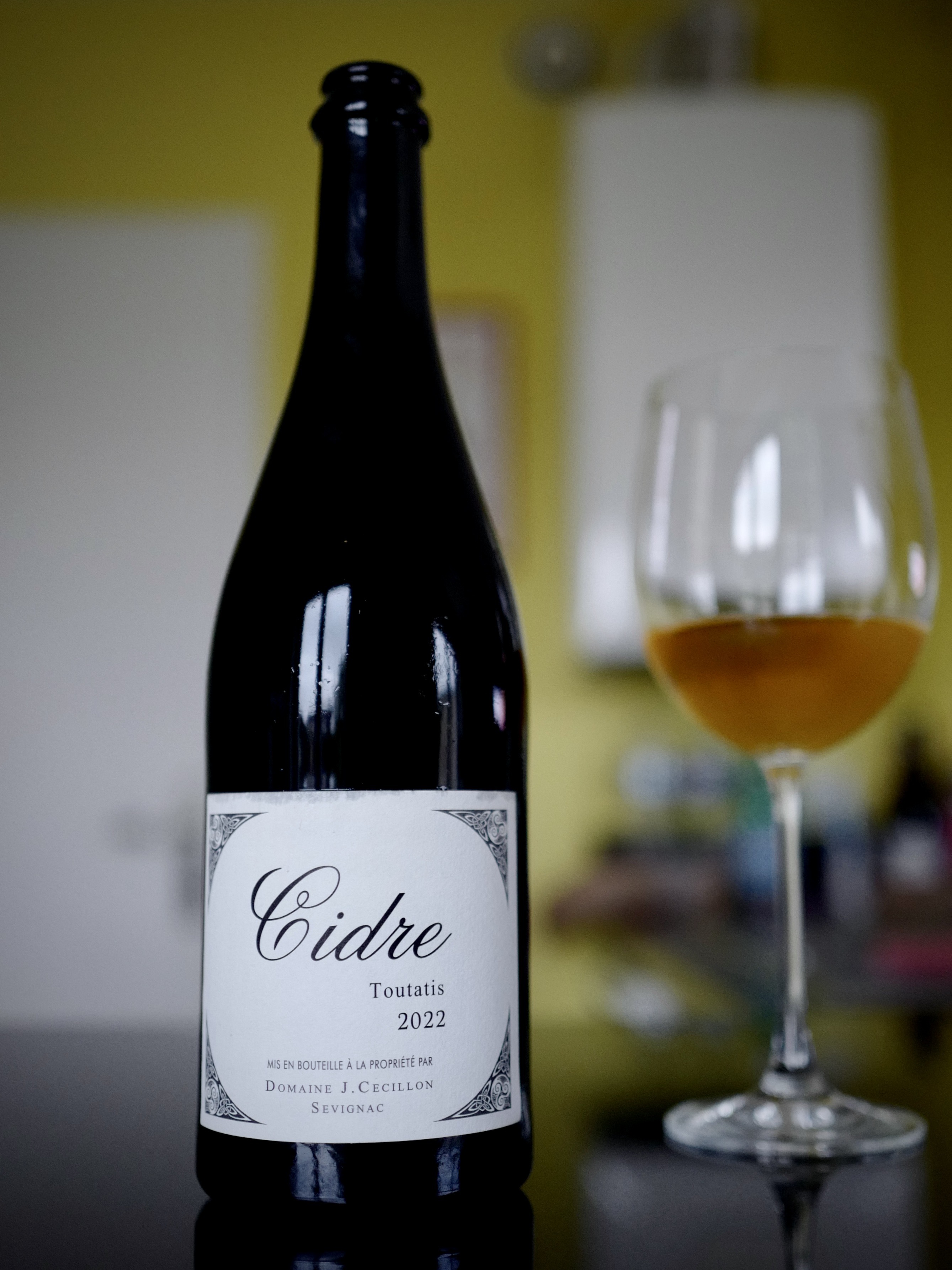 2022 Domaine Johanna Cécillon Cidre Toutatis / 2022 塞西雍酒莊「部落之神」蘋果氣泡酒