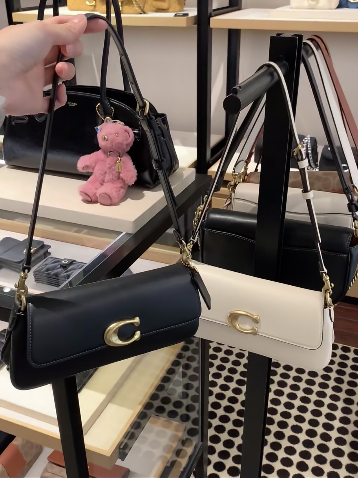 【預訂】Coach Jet Shoulder Bag