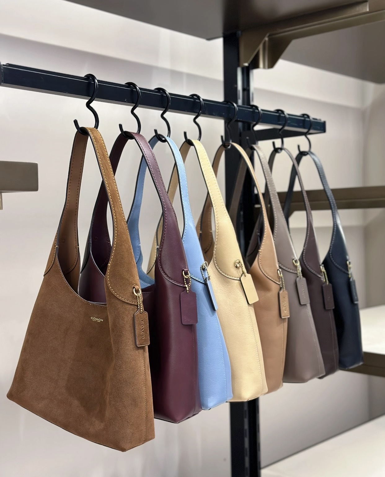 【預訂】Coach Brooklyn Shoulder Bag 28