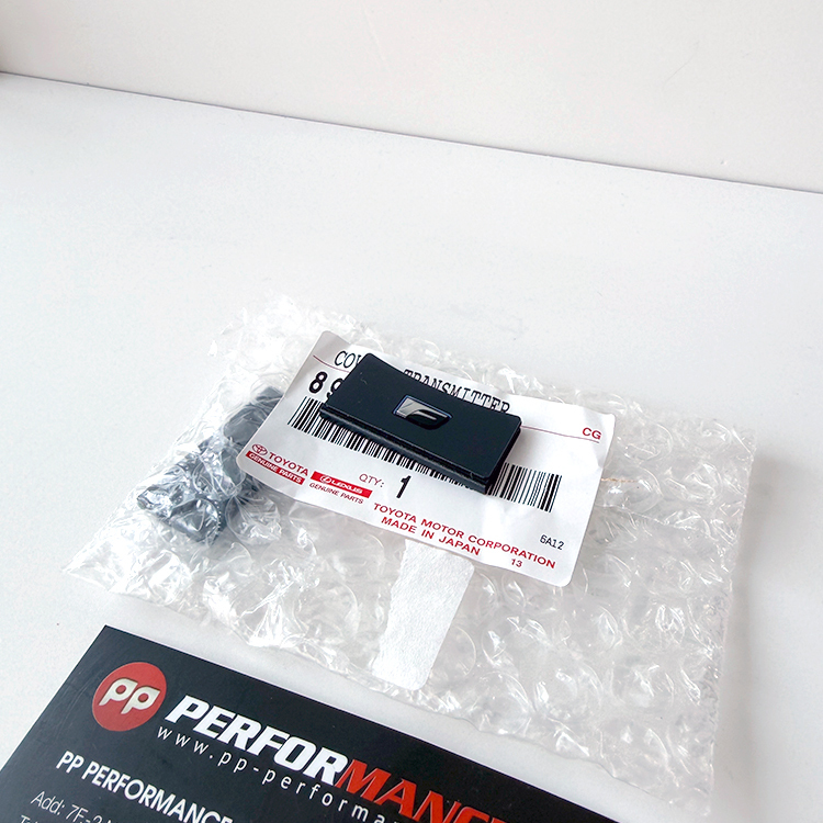 日本 LEXUS 純正部品 F SPORT 名片鑰匙電池外蓋