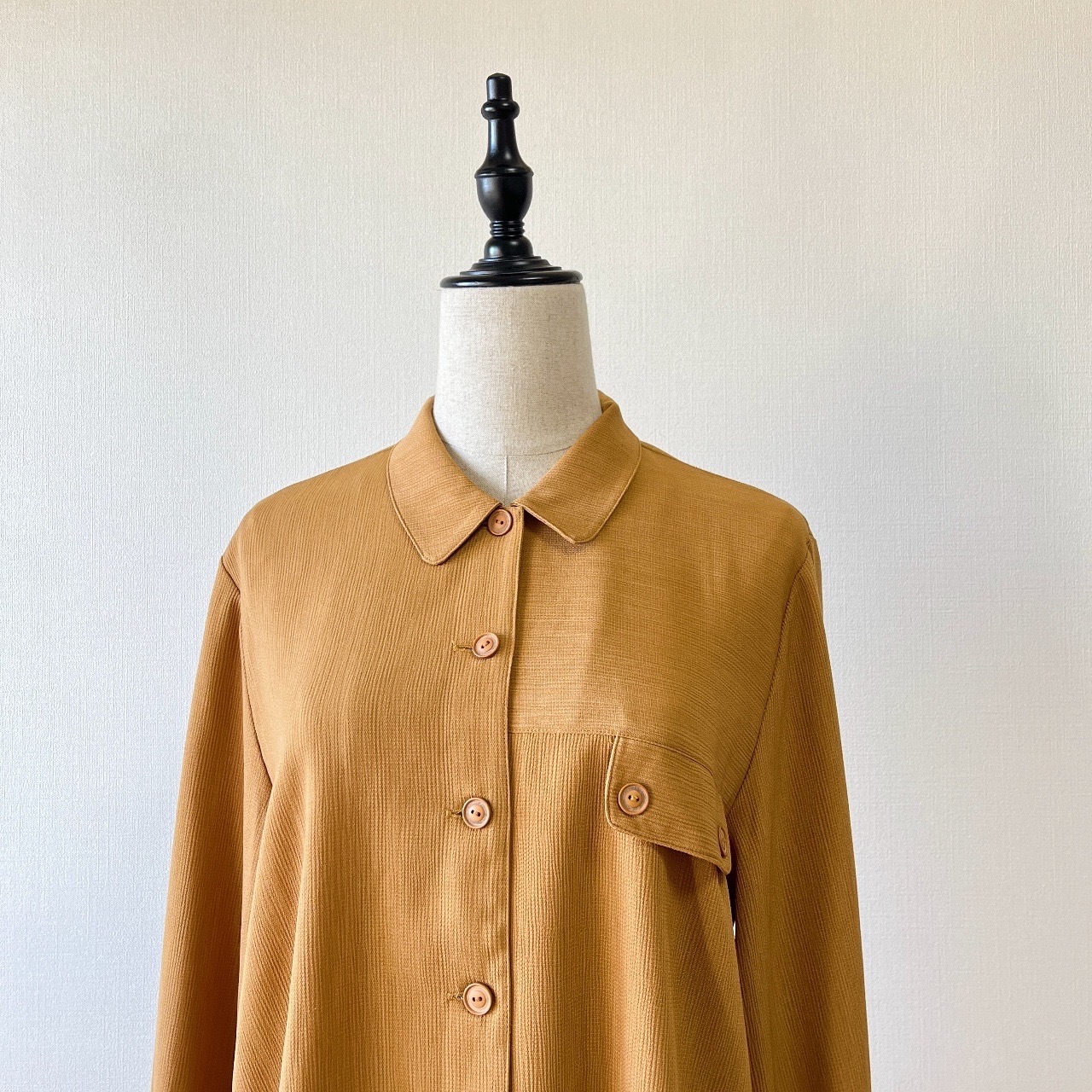 深橙色古著上衣