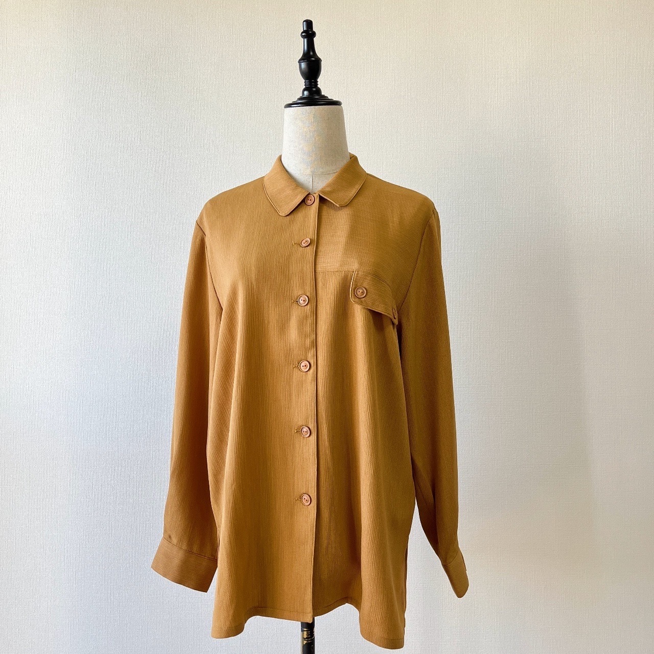 深橙色古著上衣