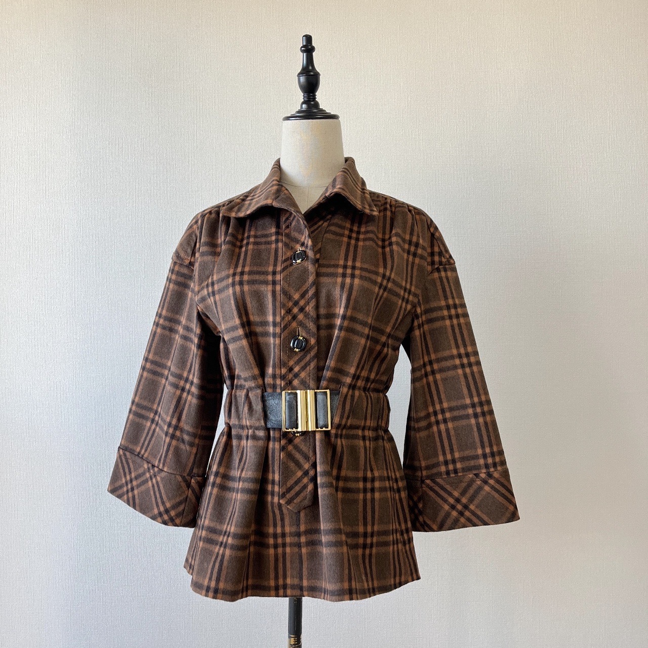 啡色格紋闊袖上衣