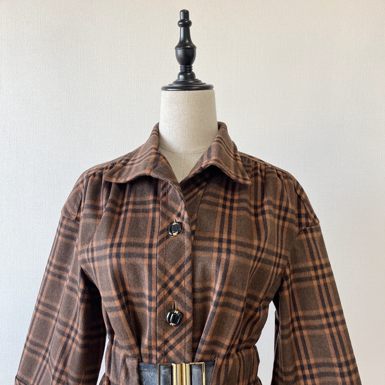 啡色格紋闊袖上衣