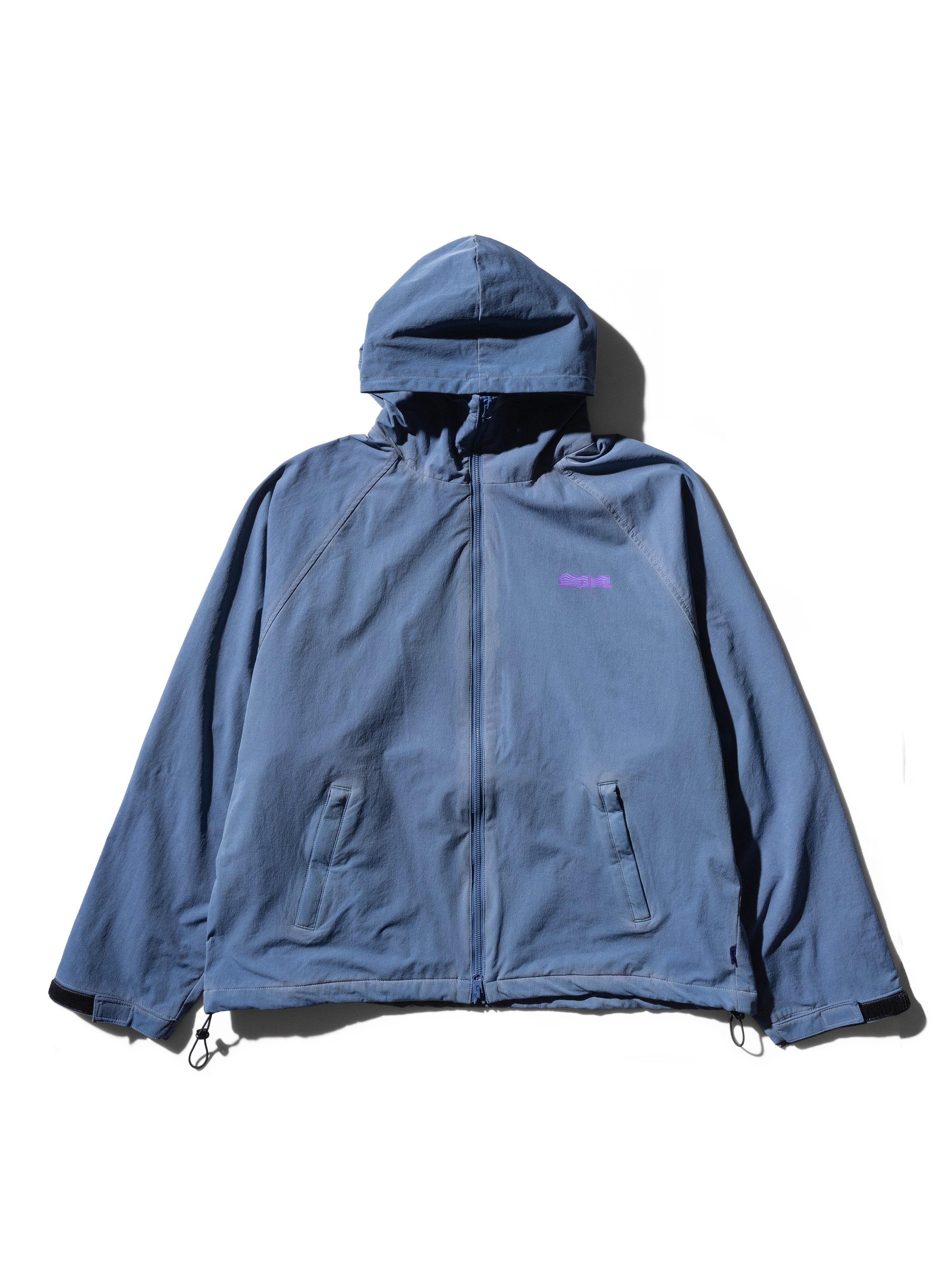 SCENE LION ROCK JACKET // BLU