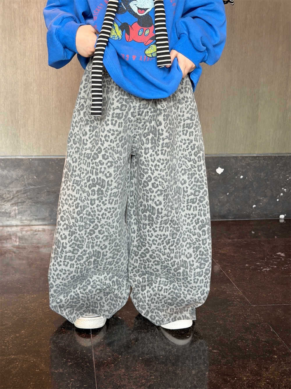 不分男女ᝰ    時髦豹紋淺色褲 ᝰ