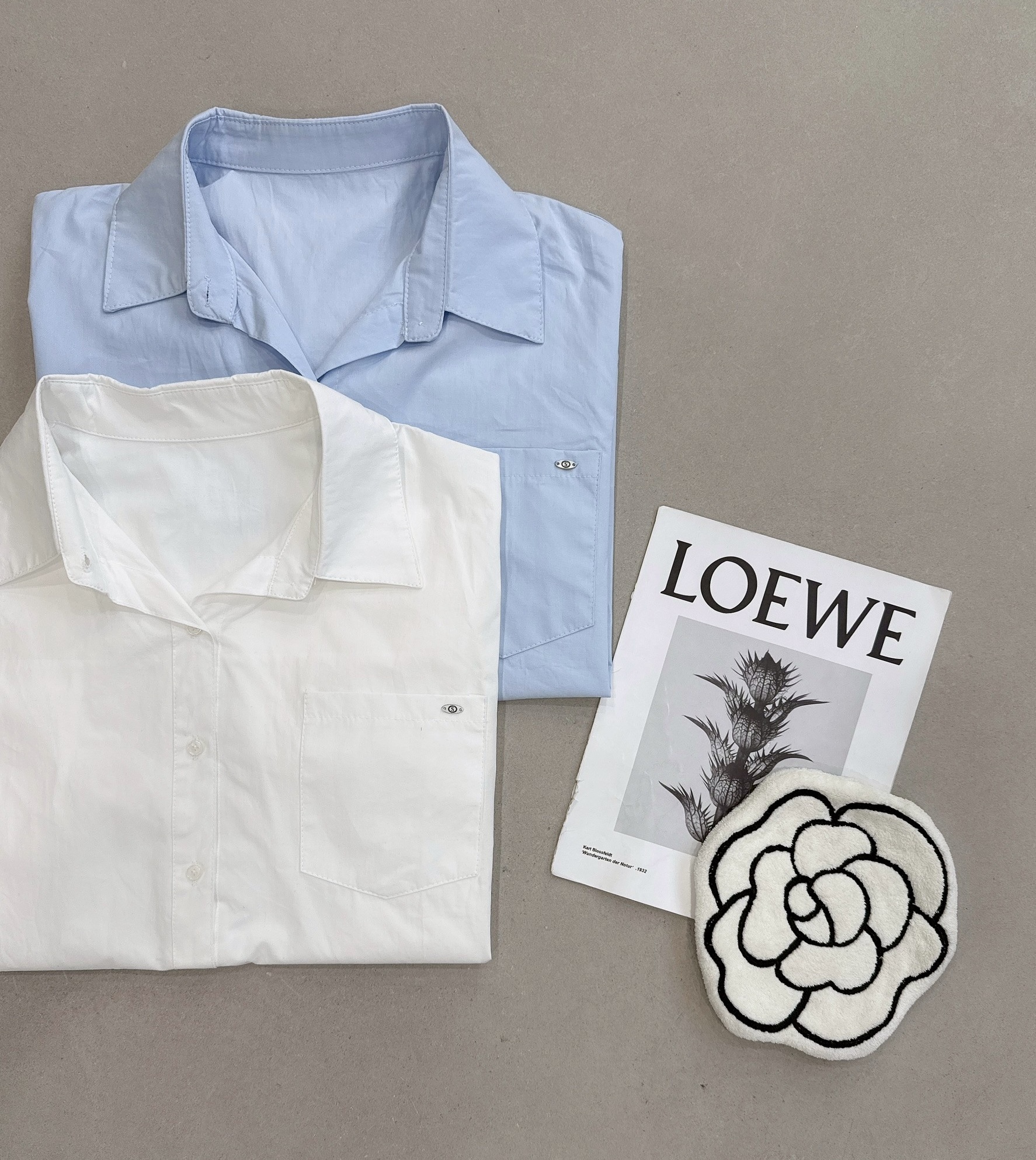 小鐵牌口袋素面襯衫