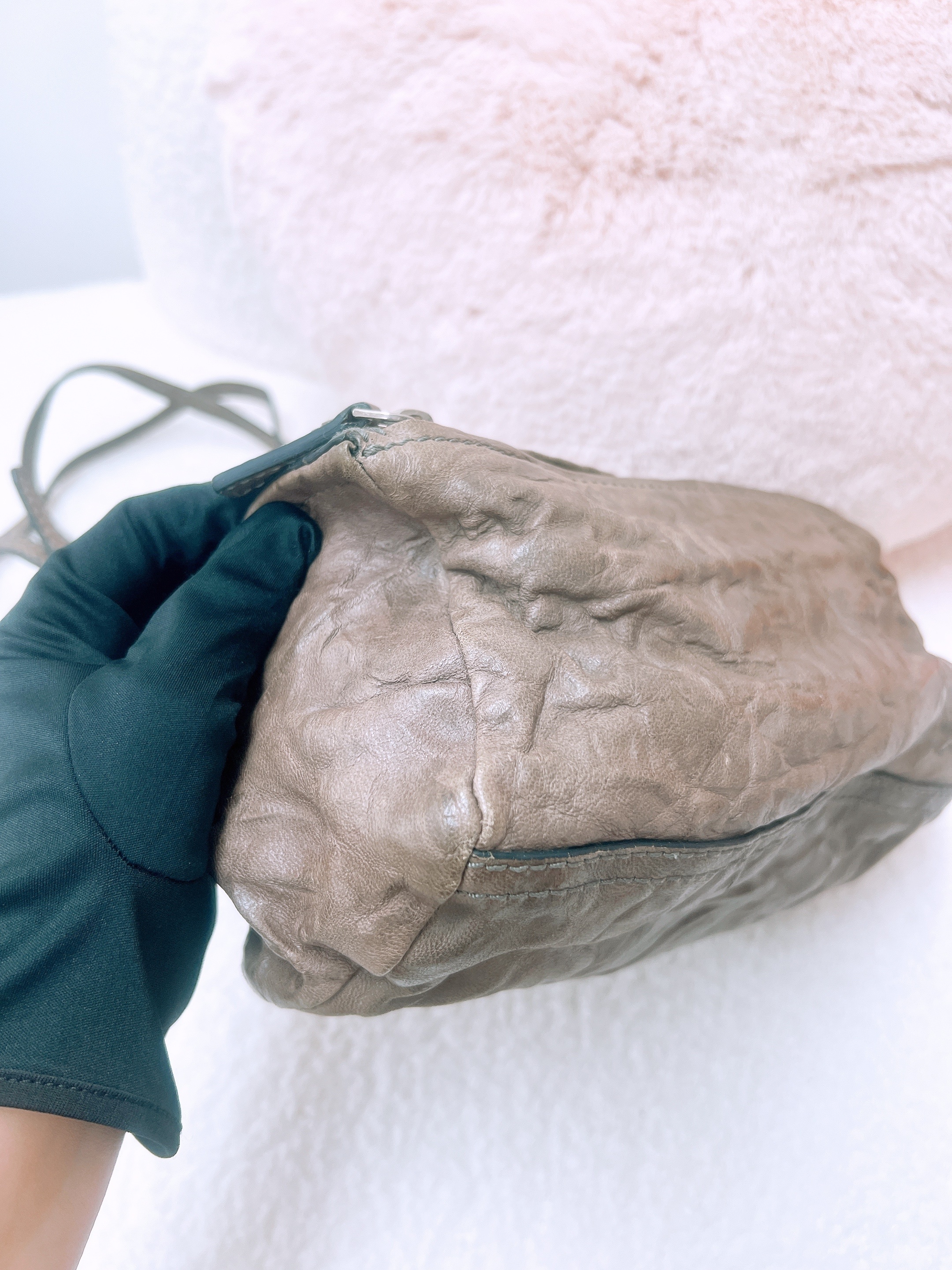 Givenchy pandora grey