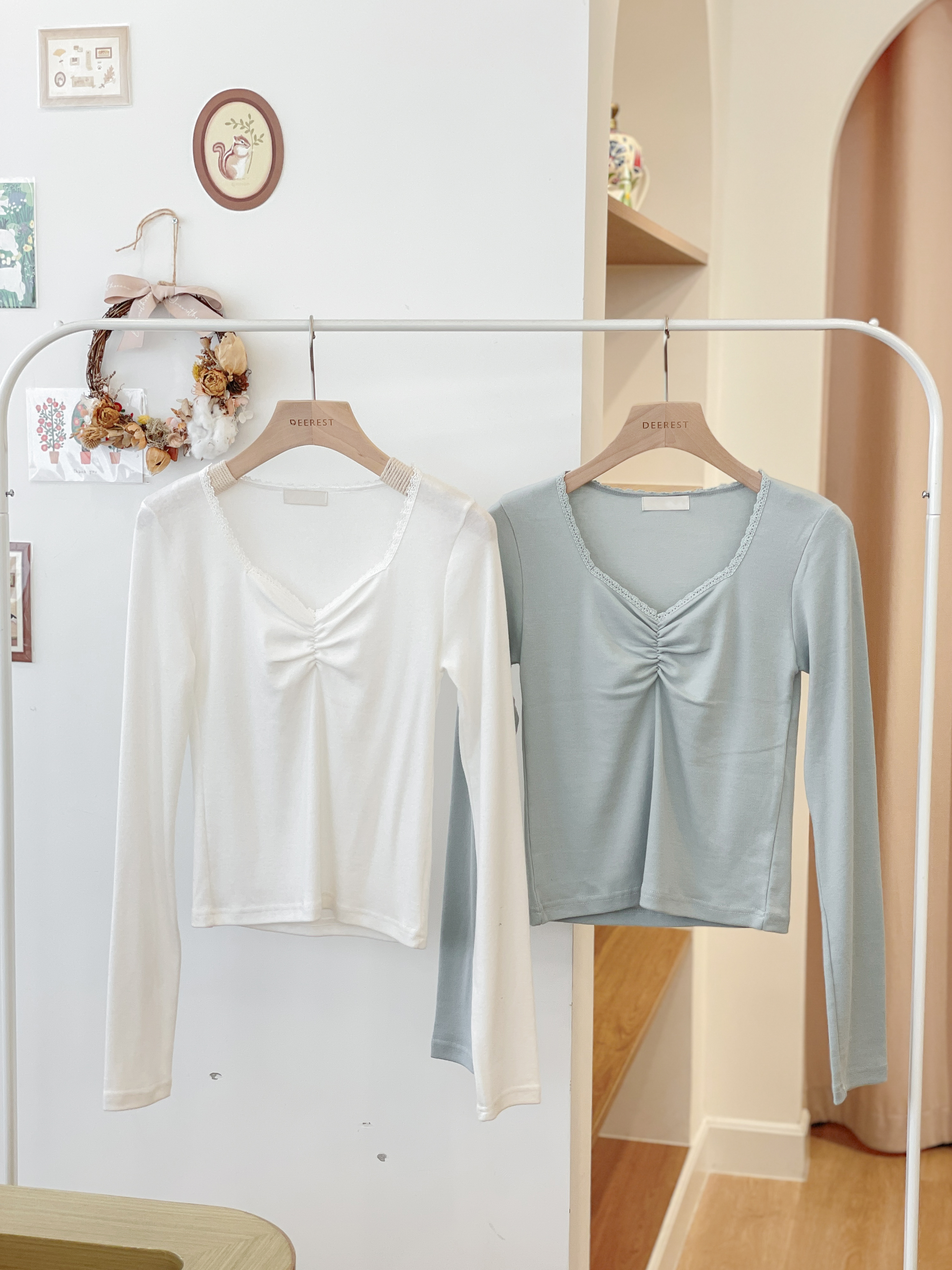 T1477 Sage Shell Trim Top