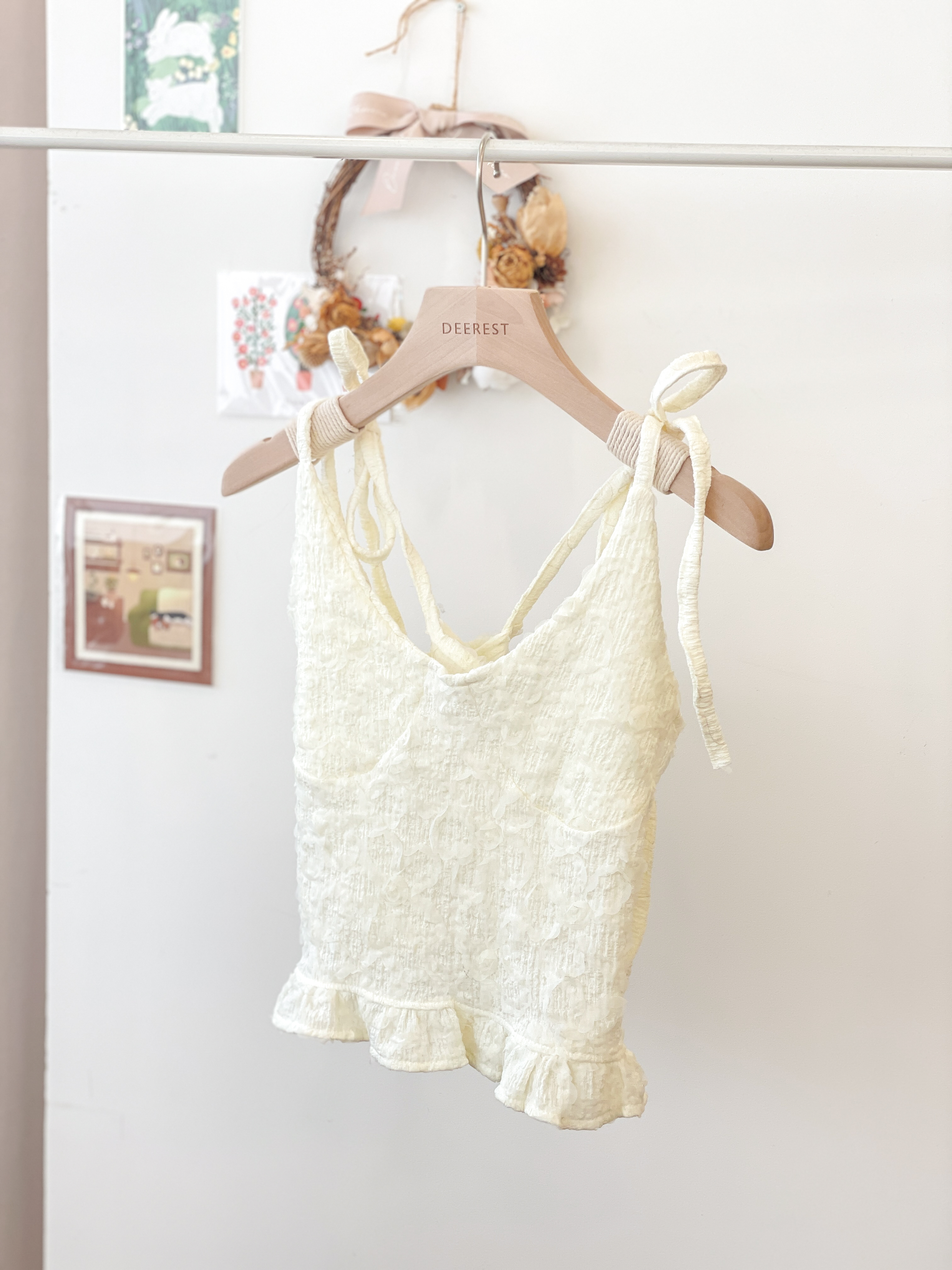 T1479 Crinkle Romance Tie Top