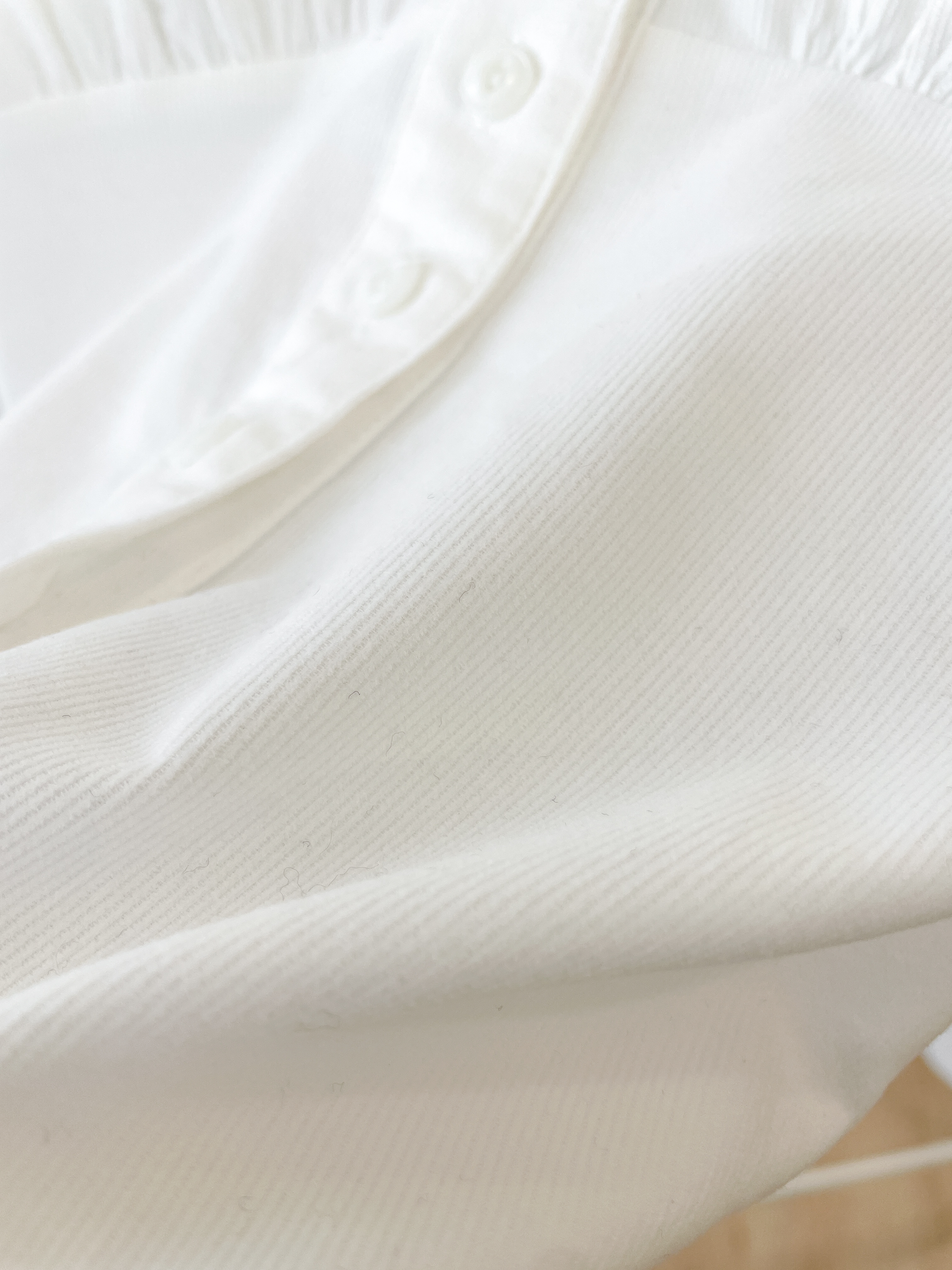 T1478 Ruching Whisper Shirt