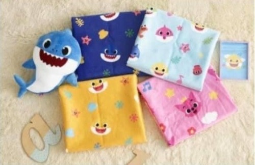 [M1995] [現貨] (C114) Pinkfong BabyShark珊瑚絨被 (款式隨機)