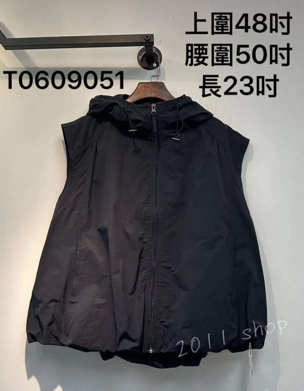 出口日本風褸料連帽背心外套  上圍48吋 腰圍50吋 長23吋  T0609051