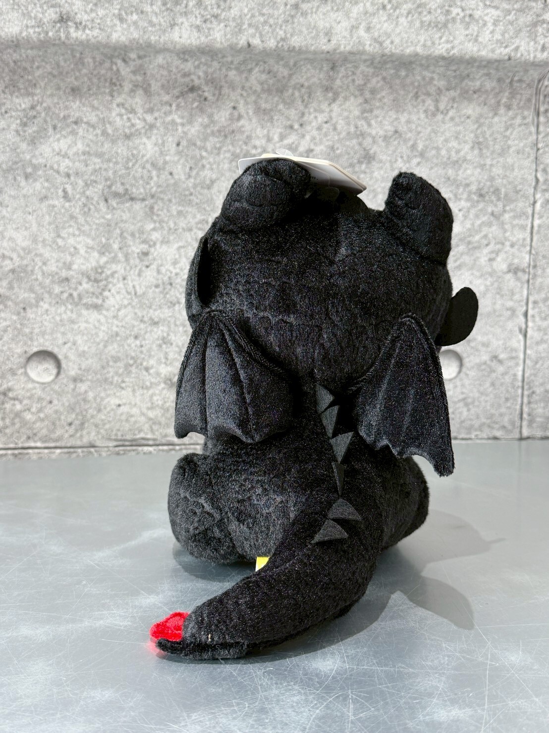 馴龍高手 環球影城 無牙 夜煞吊飾 可愛呆萌 黑色玩偶 毛絨公仔