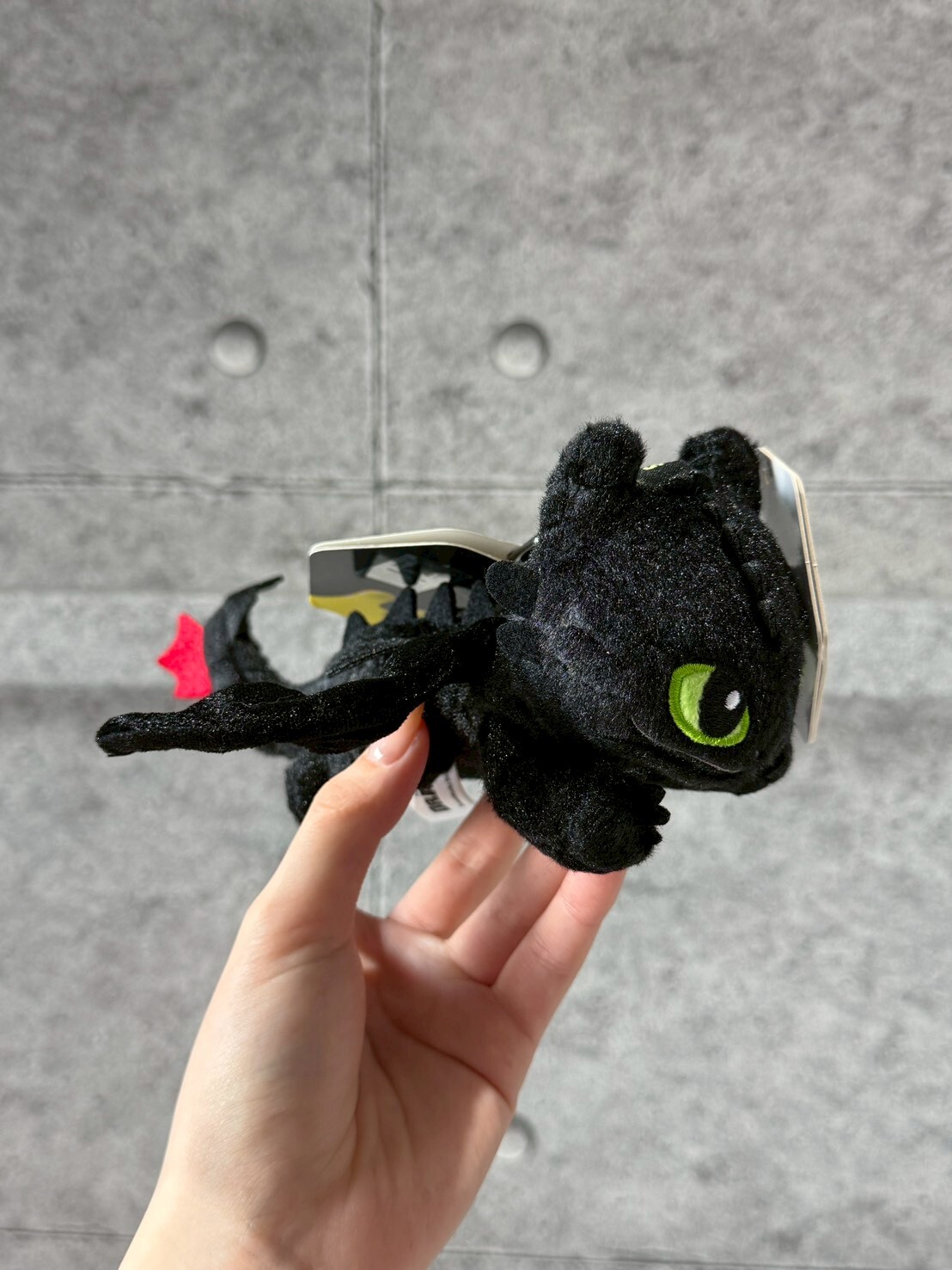 馴龍高手 環球影城 夜煞 無牙 飛翔姿勢 吊飾 毛絨公仔