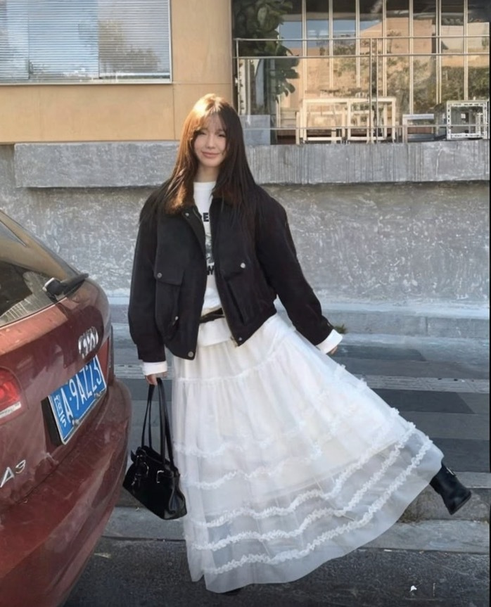 層層荷葉邊紗裙