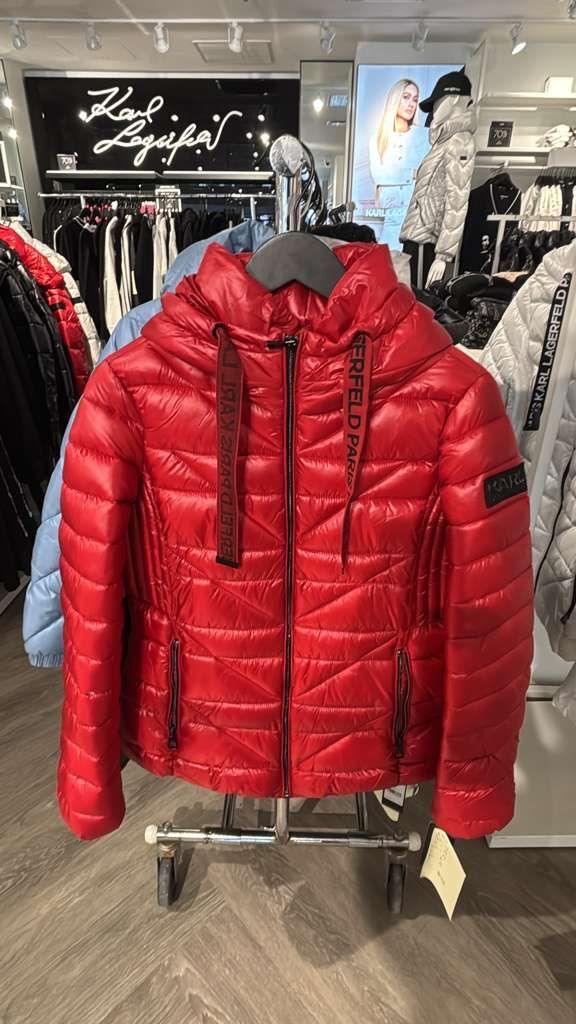 VM108 Karl lagerfeld 紅色壓線長袖開胸外套