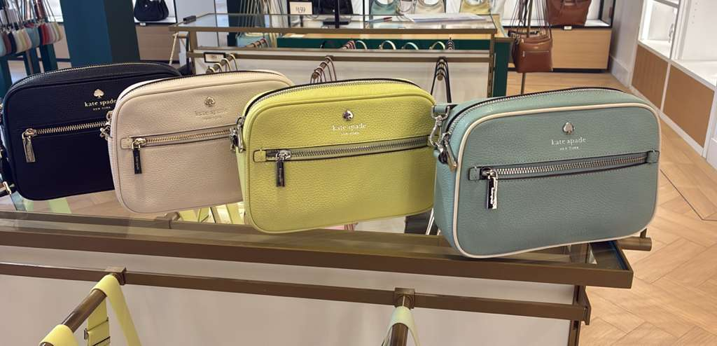 VN023 Kate spade 淨色拉鏈相機包 22X15CM