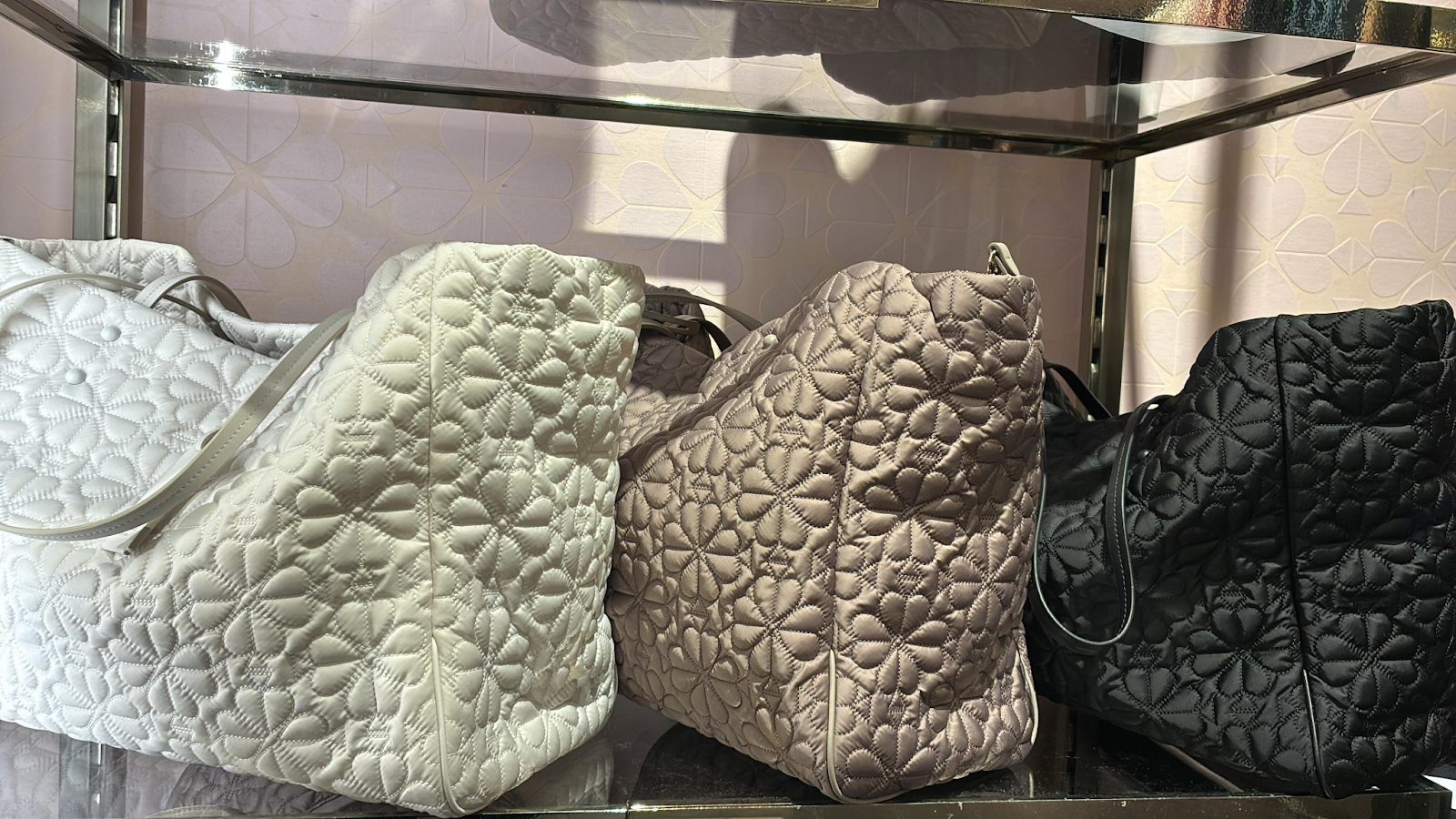 VN033 Kate spade 滿版四葉草大TOTE BAG 52x29cm