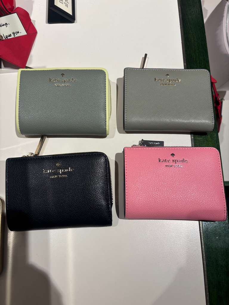 VN042 Kate spade 啪扣拉鏈短銀包 12X9cm