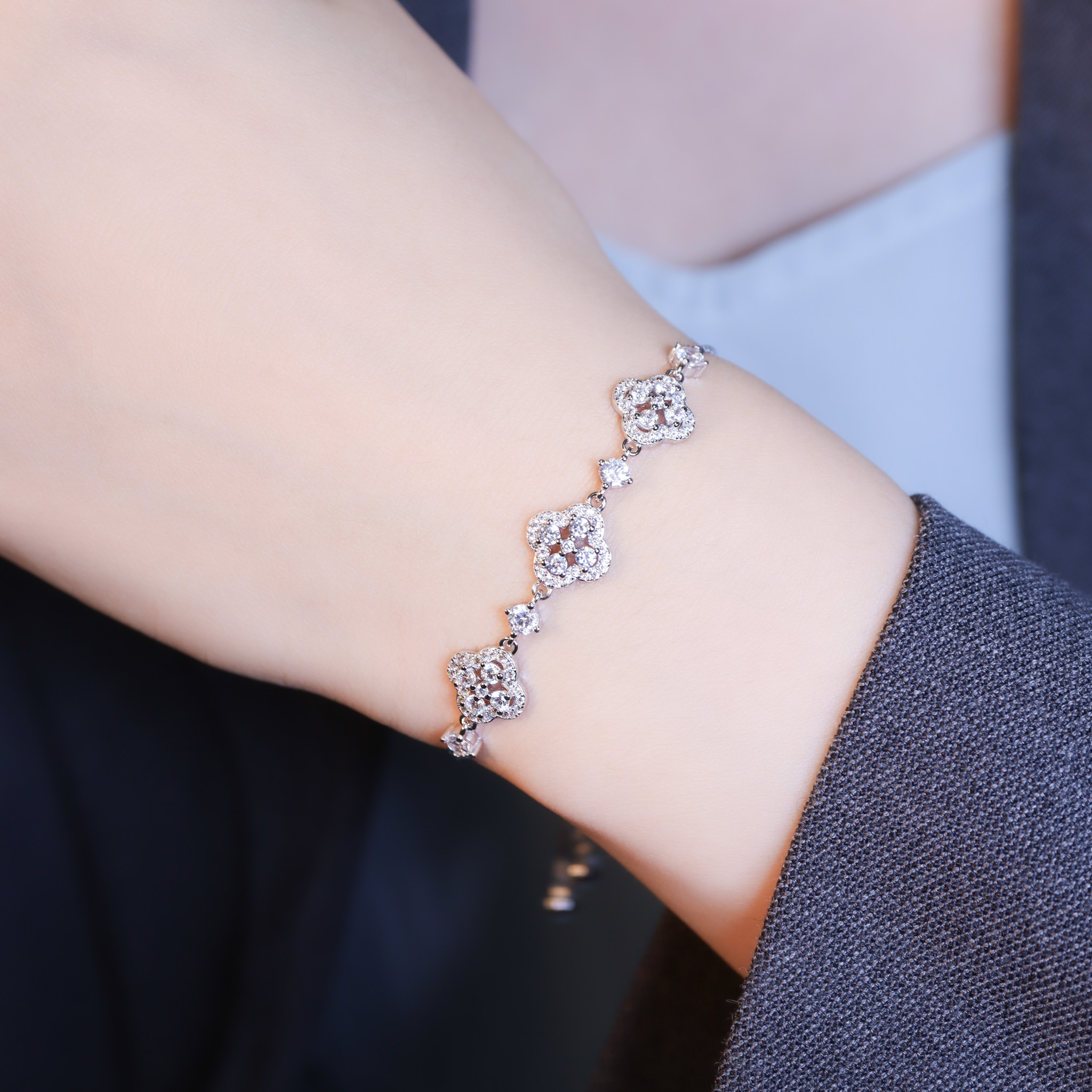 | 925純銀・厚鍍白金 | 極致幸福手鏈 | BR1510 |