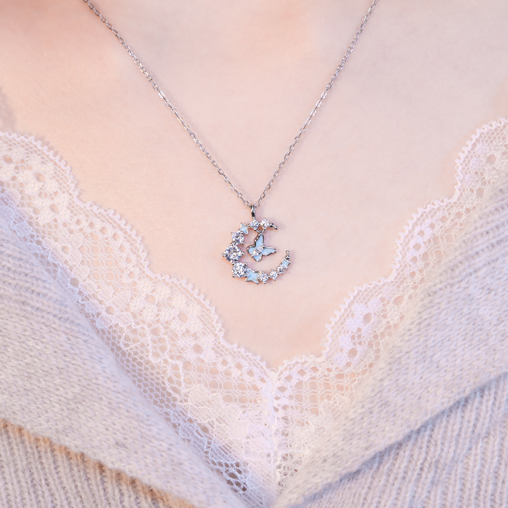 | 925純銀・厚鍍白金 |漫藍蝶願陪伴你項鍊 | NE1593 |