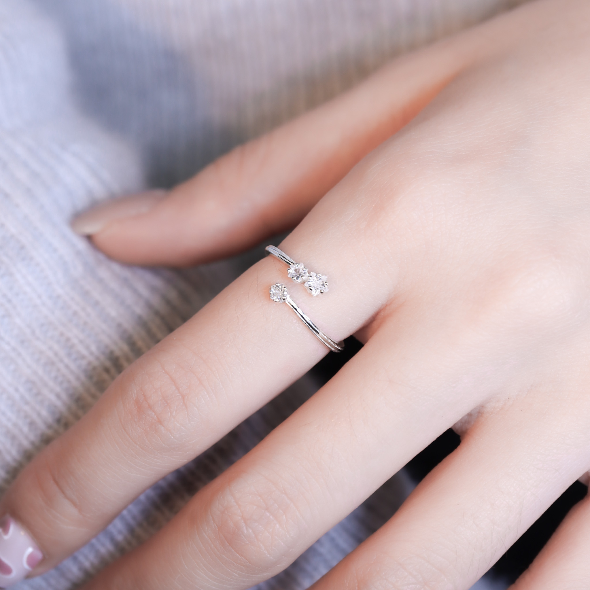 | 925純銀・白金 | 星趣獨奏戒指 | RI1041 |