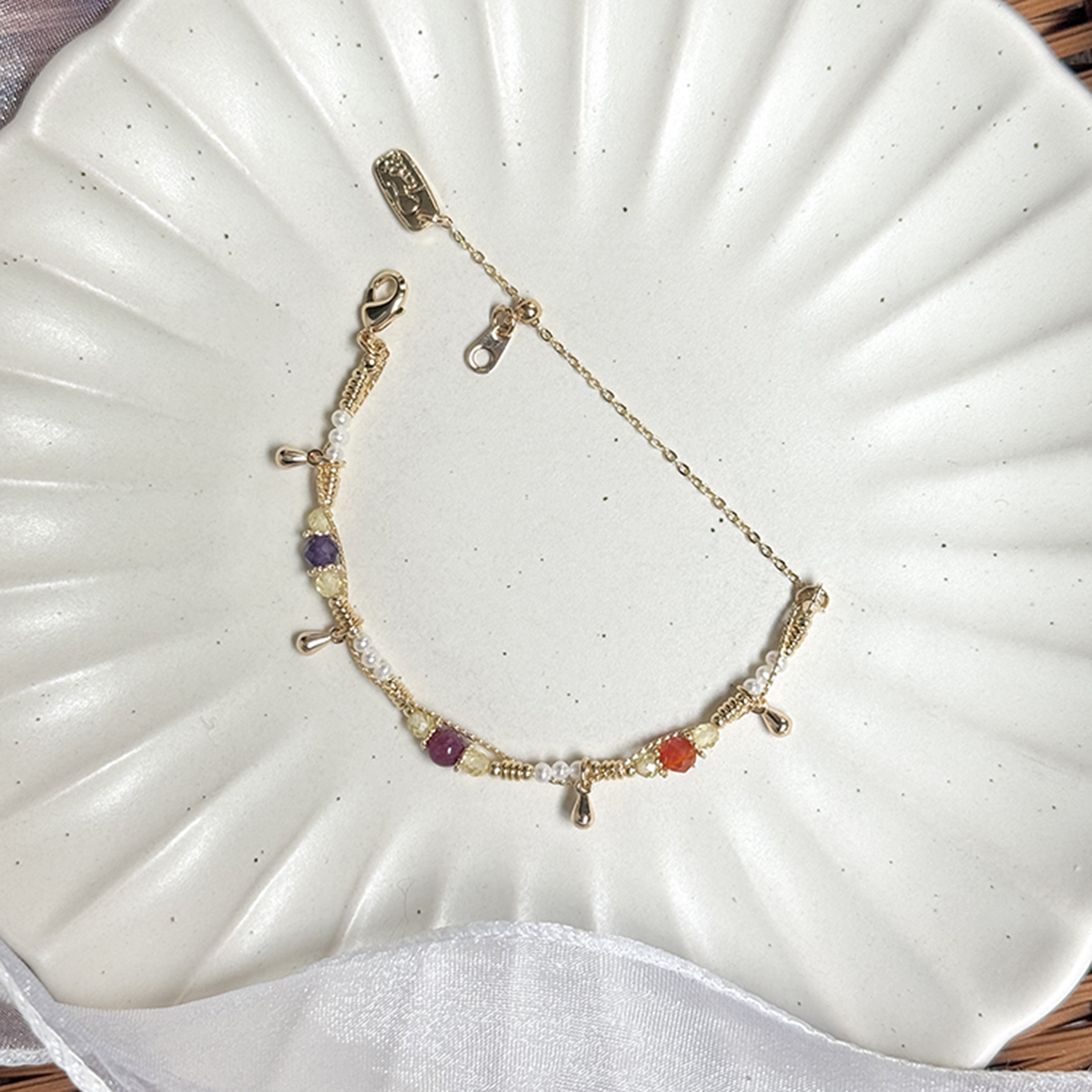 生日花 • 肆月玖 • 報春花 – 多寶石 – 手鍊