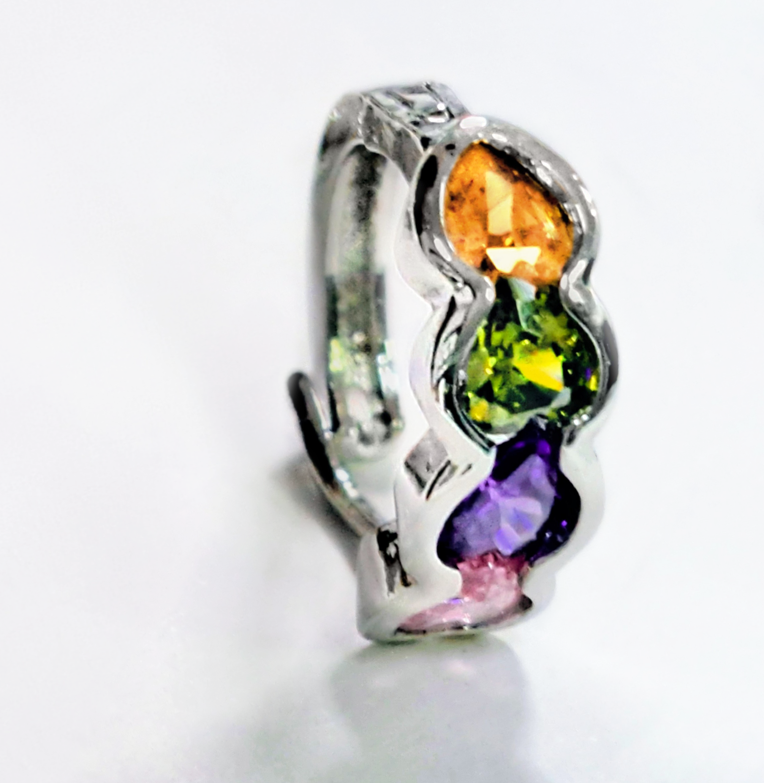 合金-易扣 排列四色鋯愛心