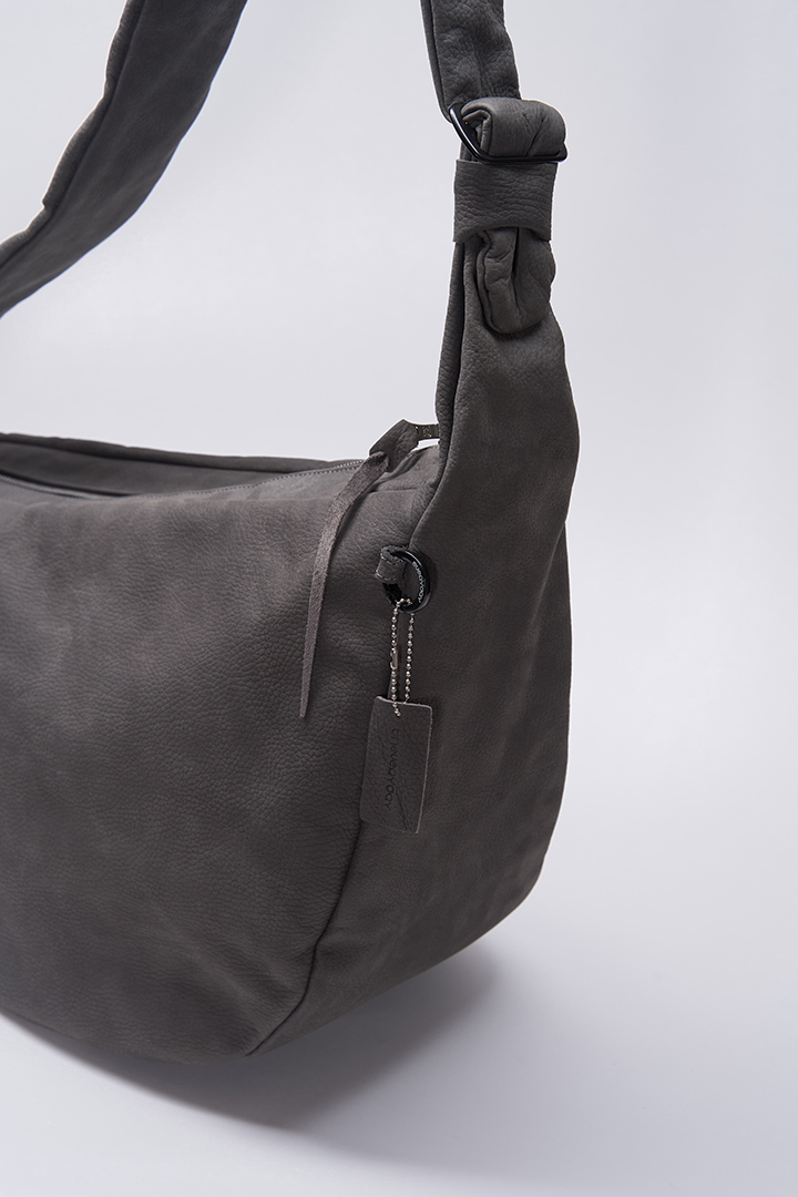 theveryday 牛皮側背包 灰/淺卡其 25 A/W LLS Nubuk Comfy Bag