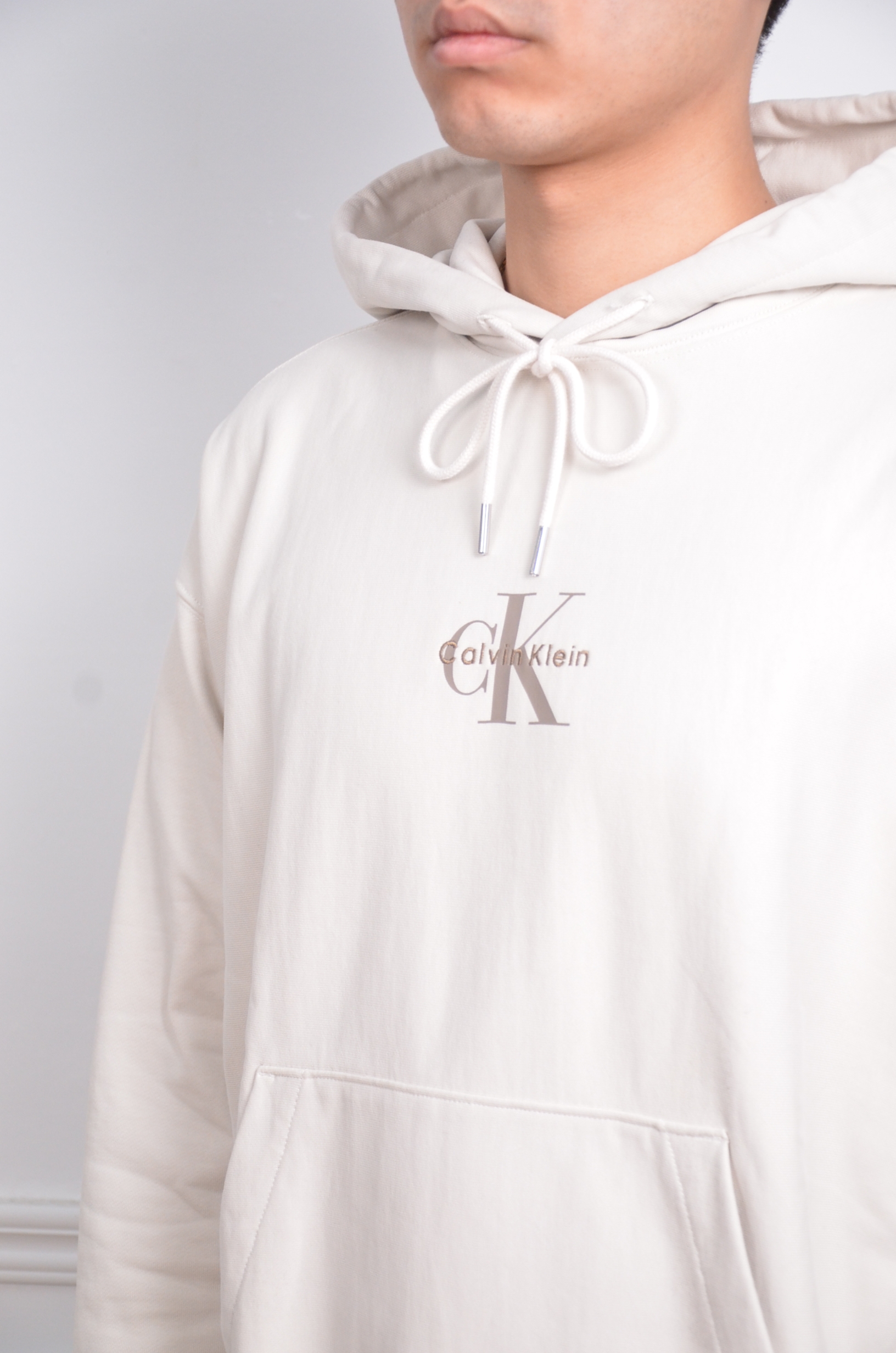 Calvin Klein 印花小LOGO帽T-黑米