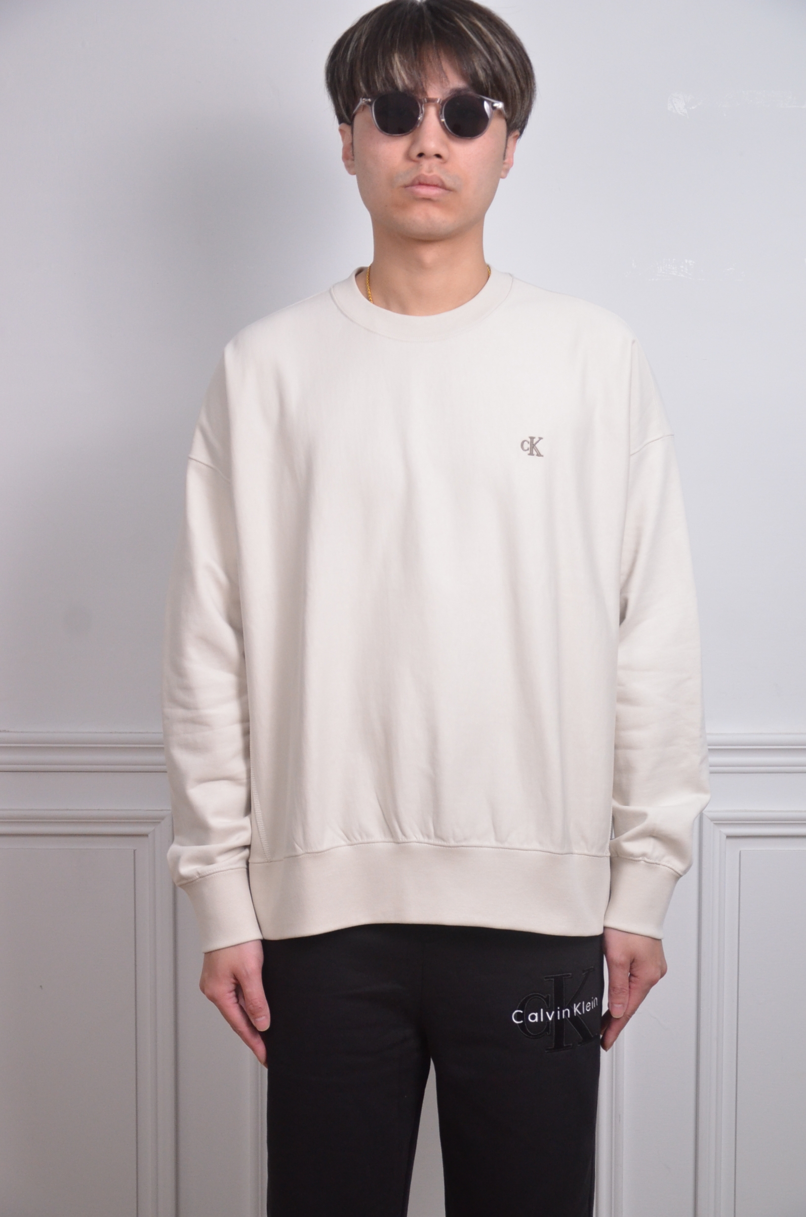 Calvin Klein 刺繡小LOGO大學T-深藍 淺藍 奶茶三色